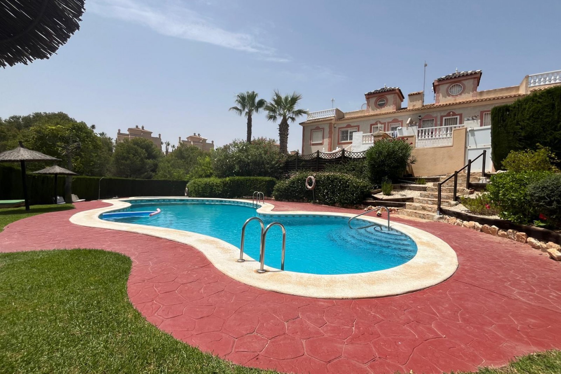 Återförsäljning - Bungalow -
Orihuela Costa - Punta Prima