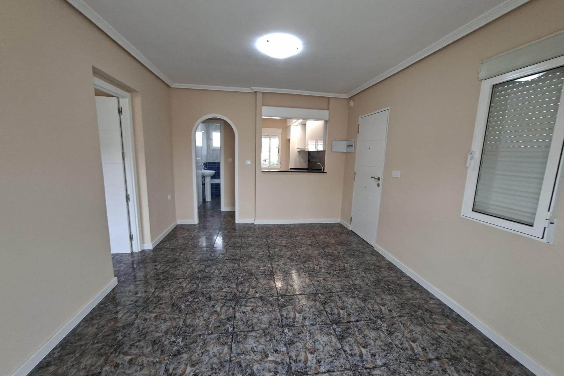 Återförsäljning - Bungalow -
Orihuela Costa - Punta Prima