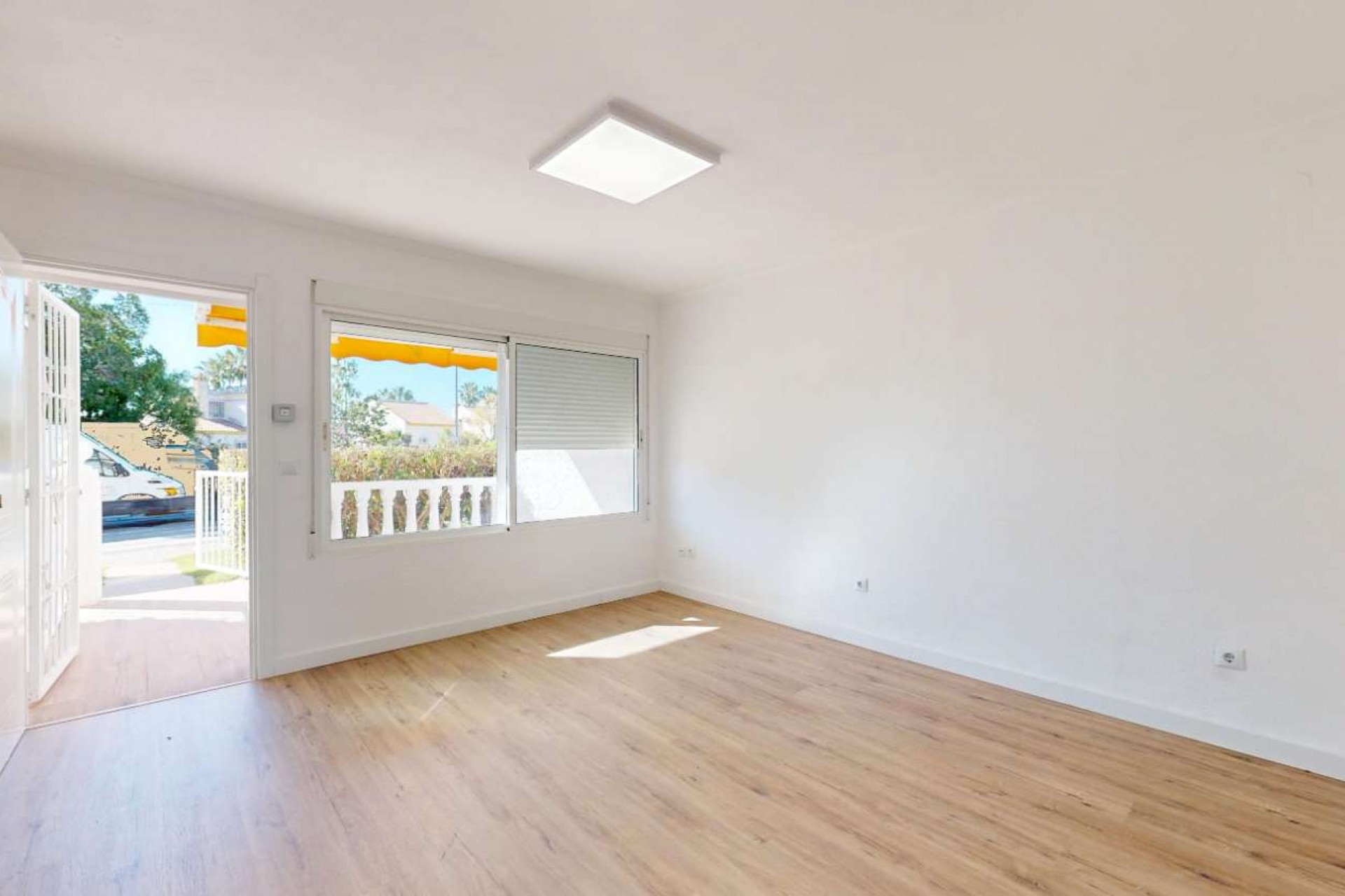 Återförsäljning - Bungalow -
Orihuela - Inland