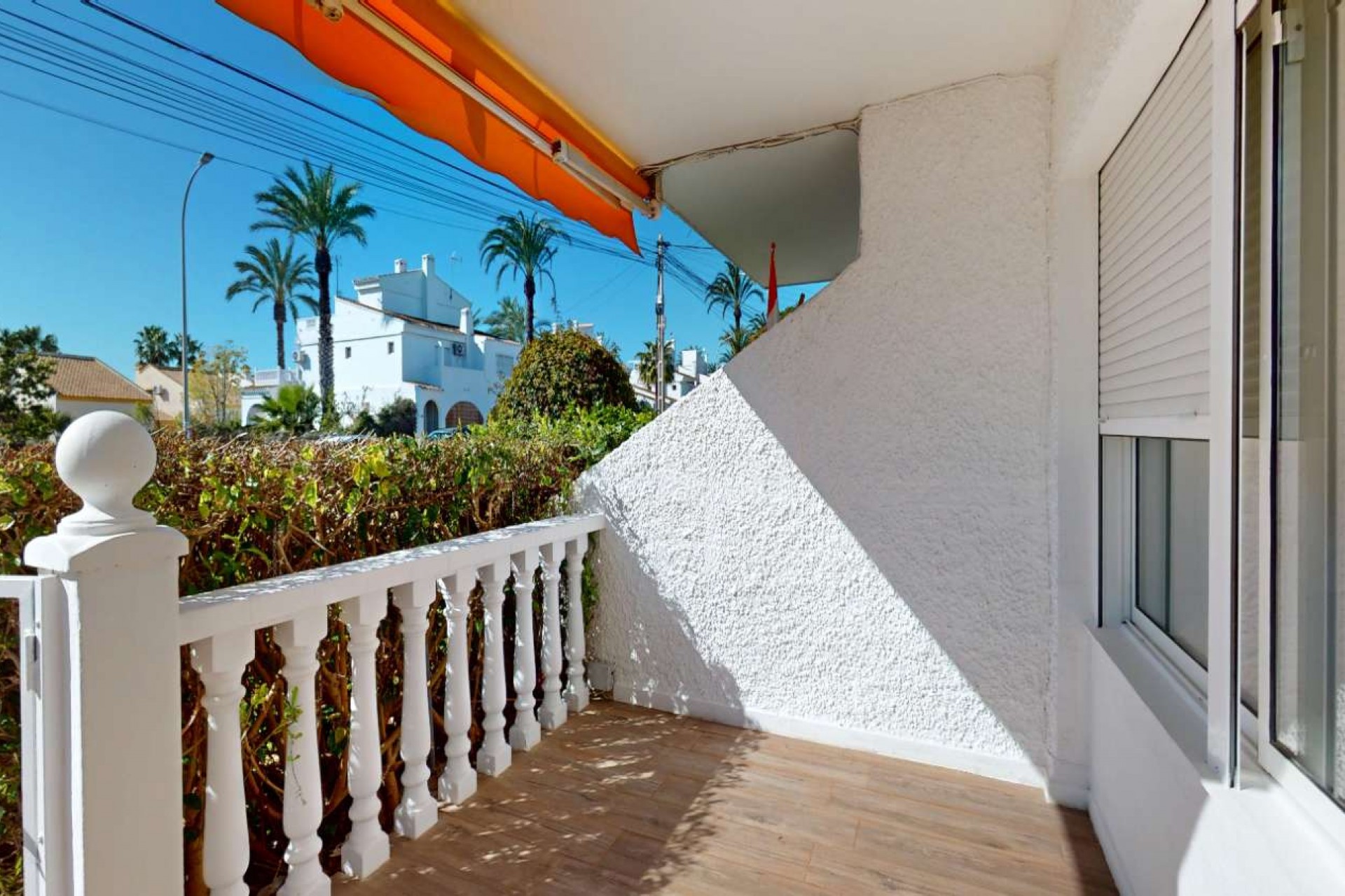Återförsäljning - Bungalow -
Orihuela - Inland