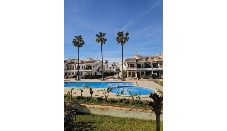 Återförsäljning - Bungalow -
Pilar de la Horadada - Costa Blanca