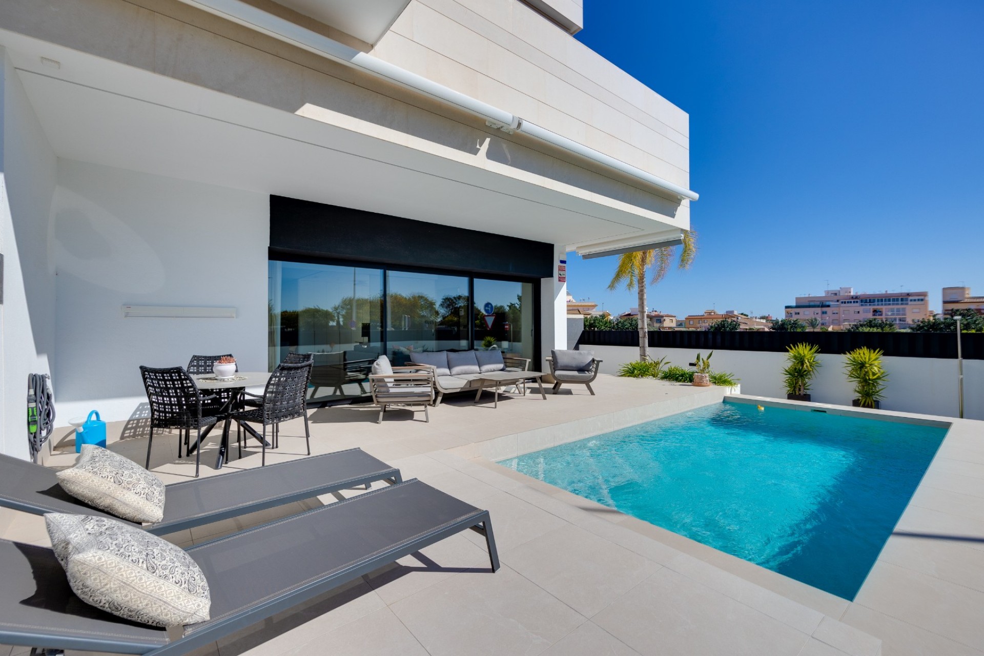 Återförsäljning - Bungalow -
Pilar de la Horadada - Costa Blanca