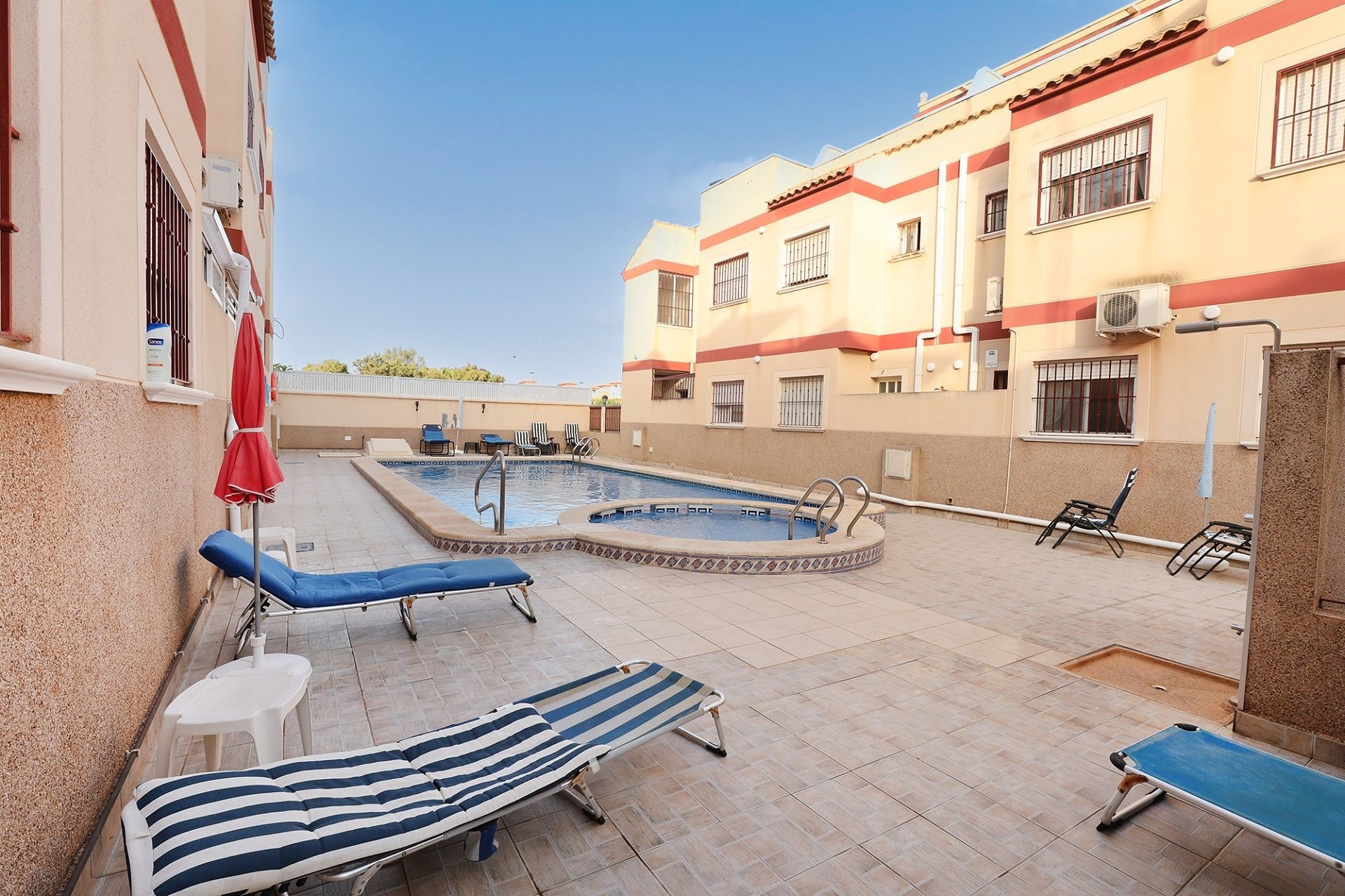 Återförsäljning - Bungalow -
San Pedro del Pinatar - Costa Calida