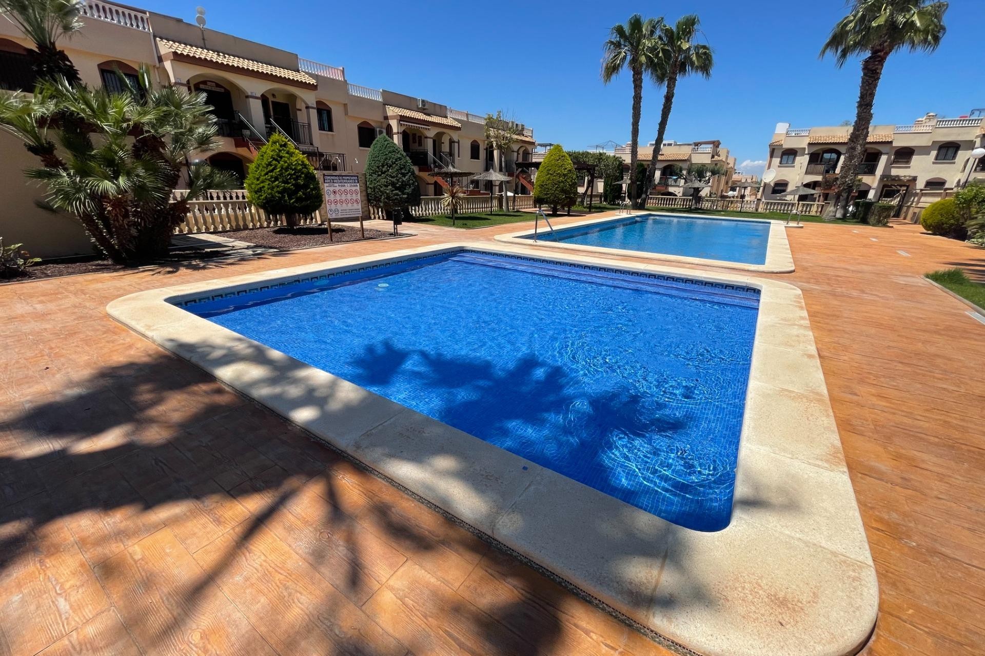 Återförsäljning - Bungalow -
Torrevieja - Aguas Nuevas 1