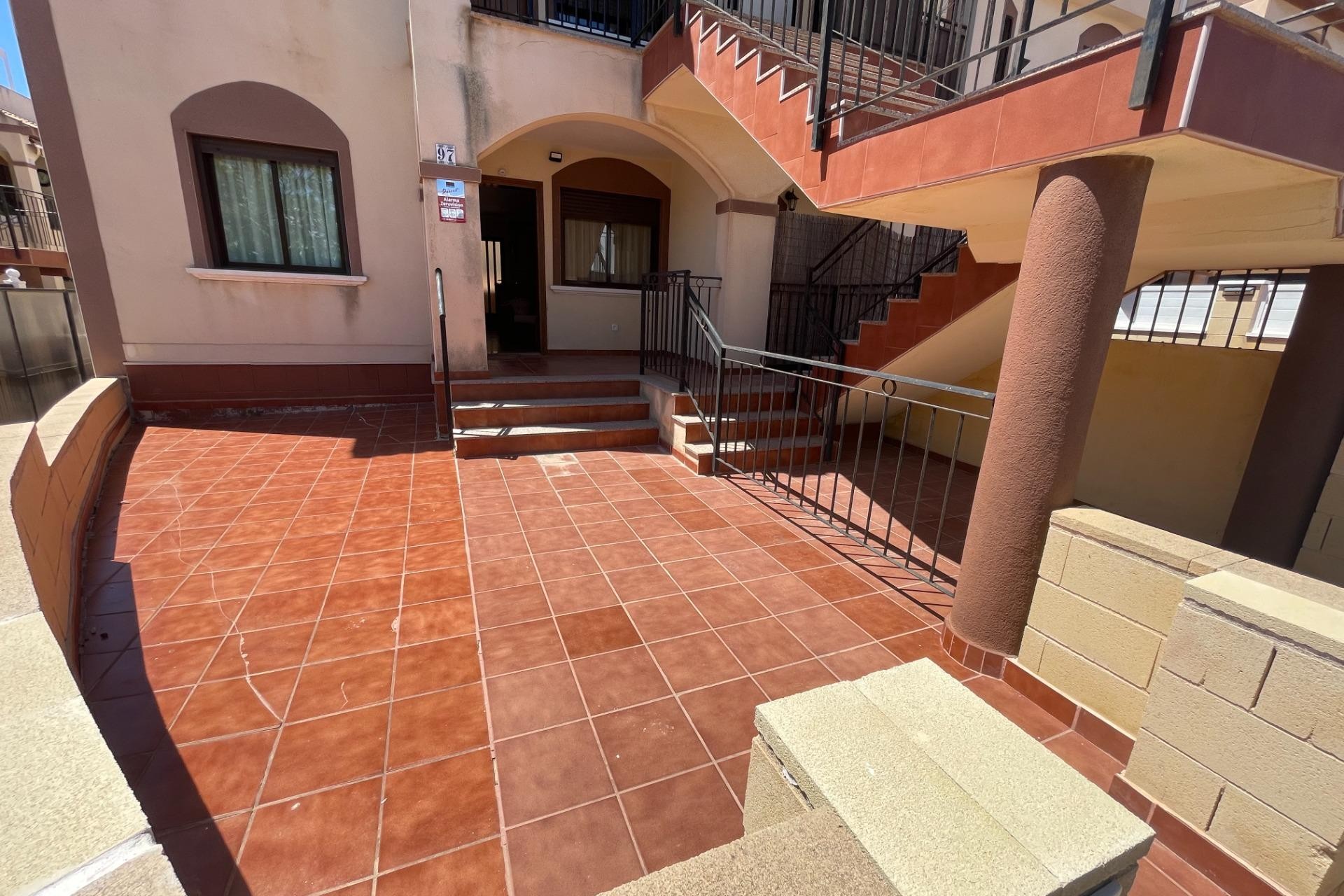 Återförsäljning - Bungalow -
Torrevieja - Aguas Nuevas 1