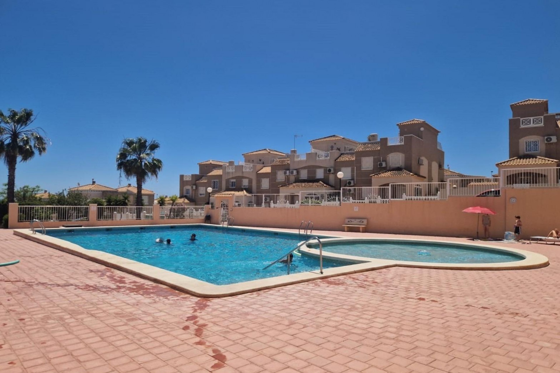 Återförsäljning - Bungalow -
Torrevieja - Aguas Nuevas 1