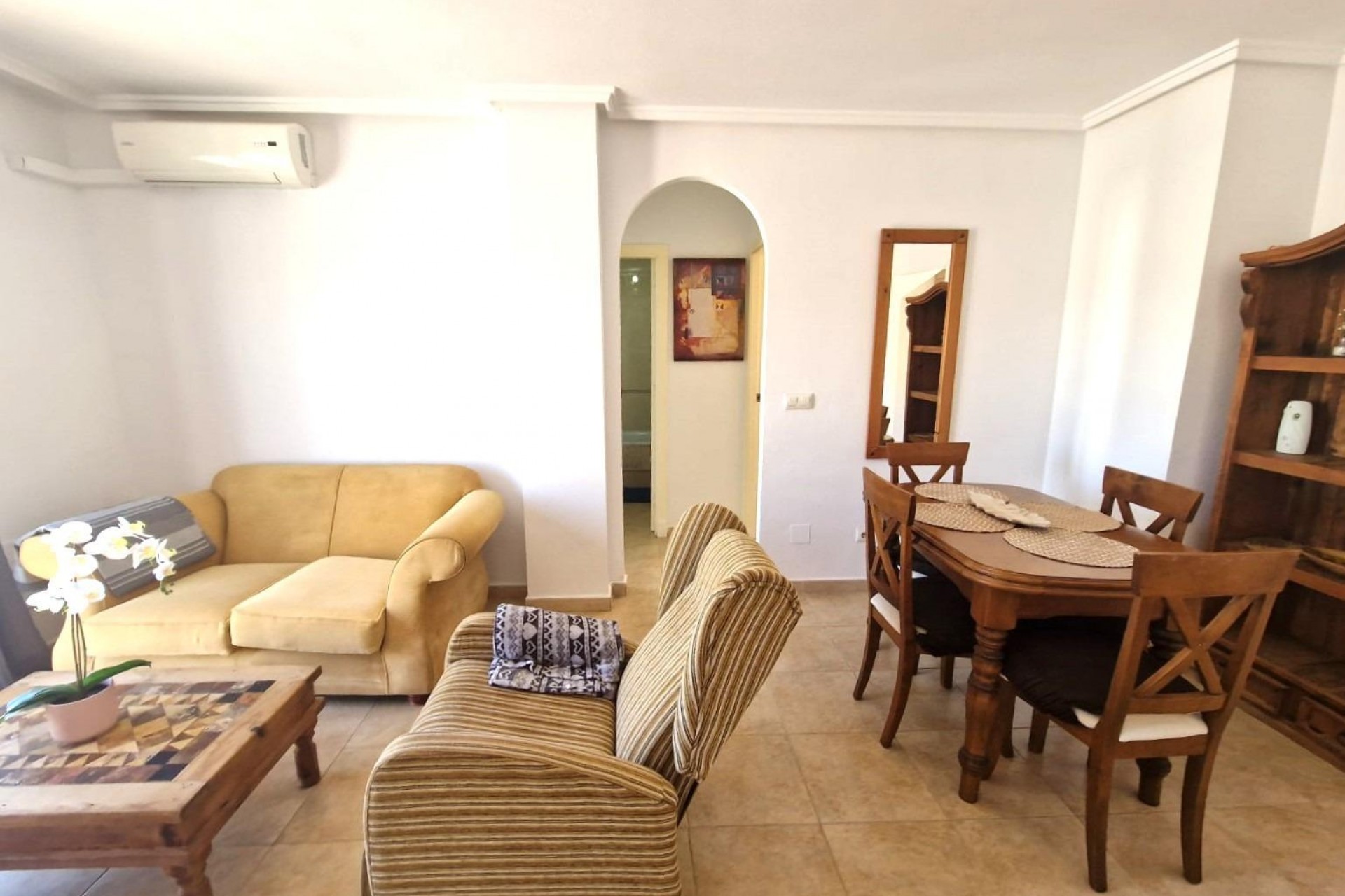 Återförsäljning - Bungalow -
Torrevieja - Aguas Nuevas 1