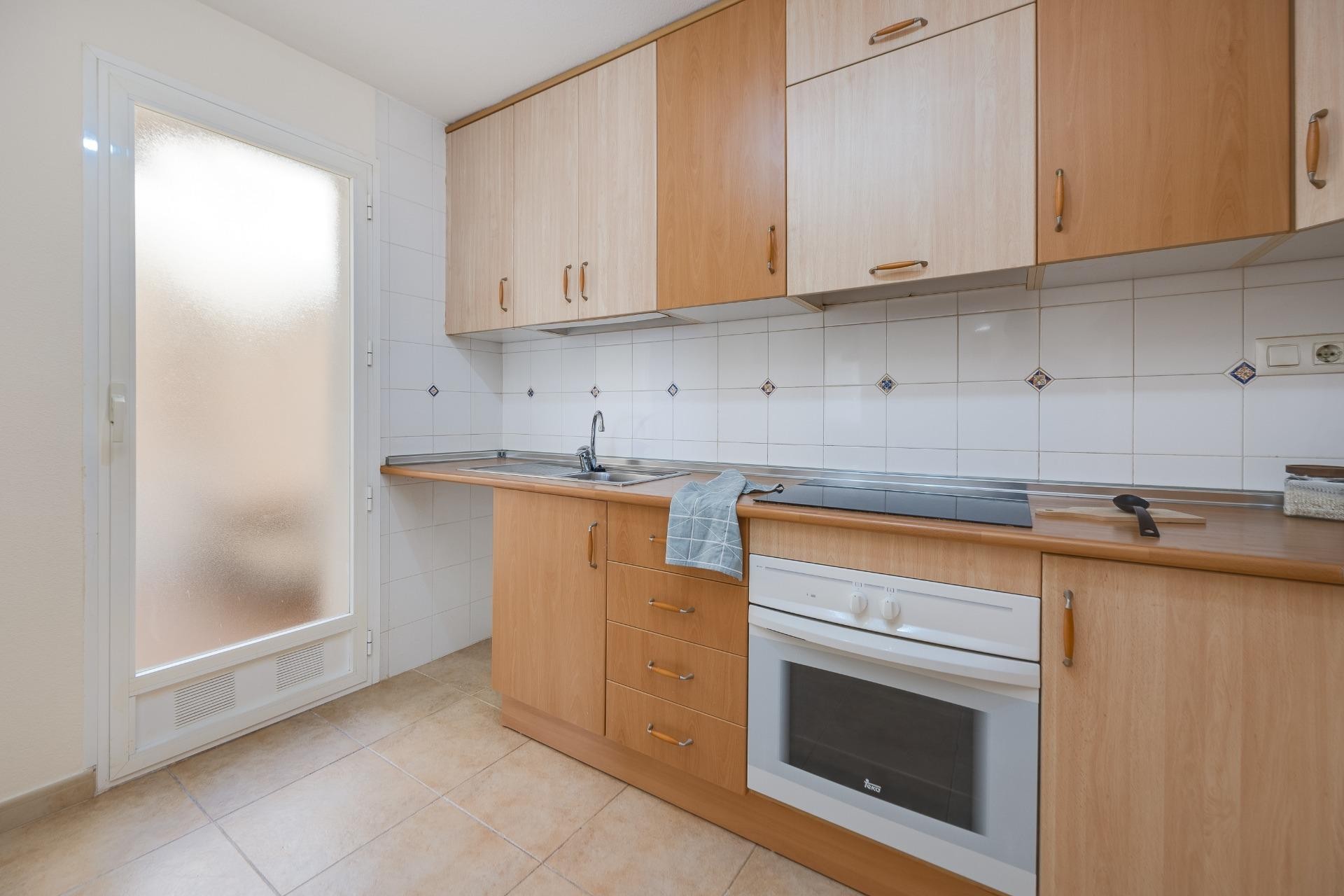 Återförsäljning - Bungalow -
Torrevieja - Aguas Nuevas 1