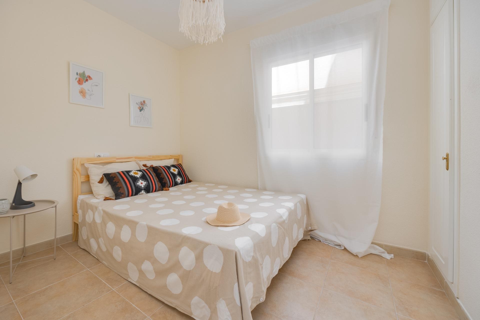 Återförsäljning - Bungalow -
Torrevieja - Aguas Nuevas 1