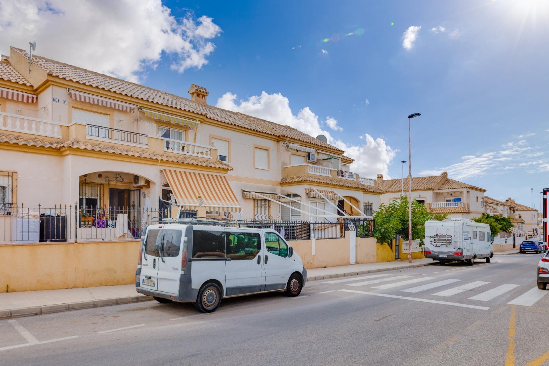 Återförsäljning - Bungalow -
Torrevieja - Aguas Nuevas 2