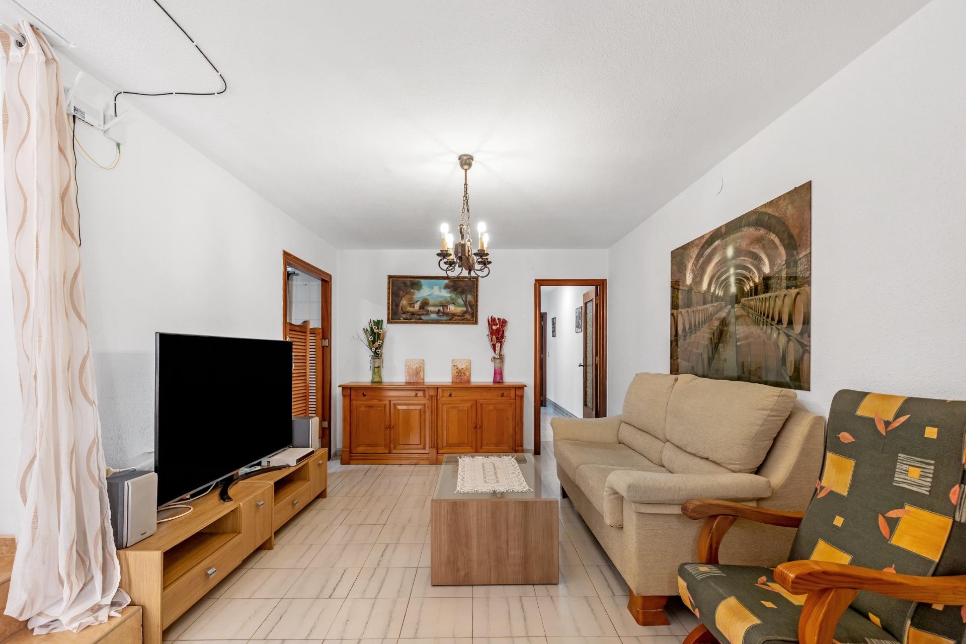 Återförsäljning - Bungalow -
Torrevieja - Centro