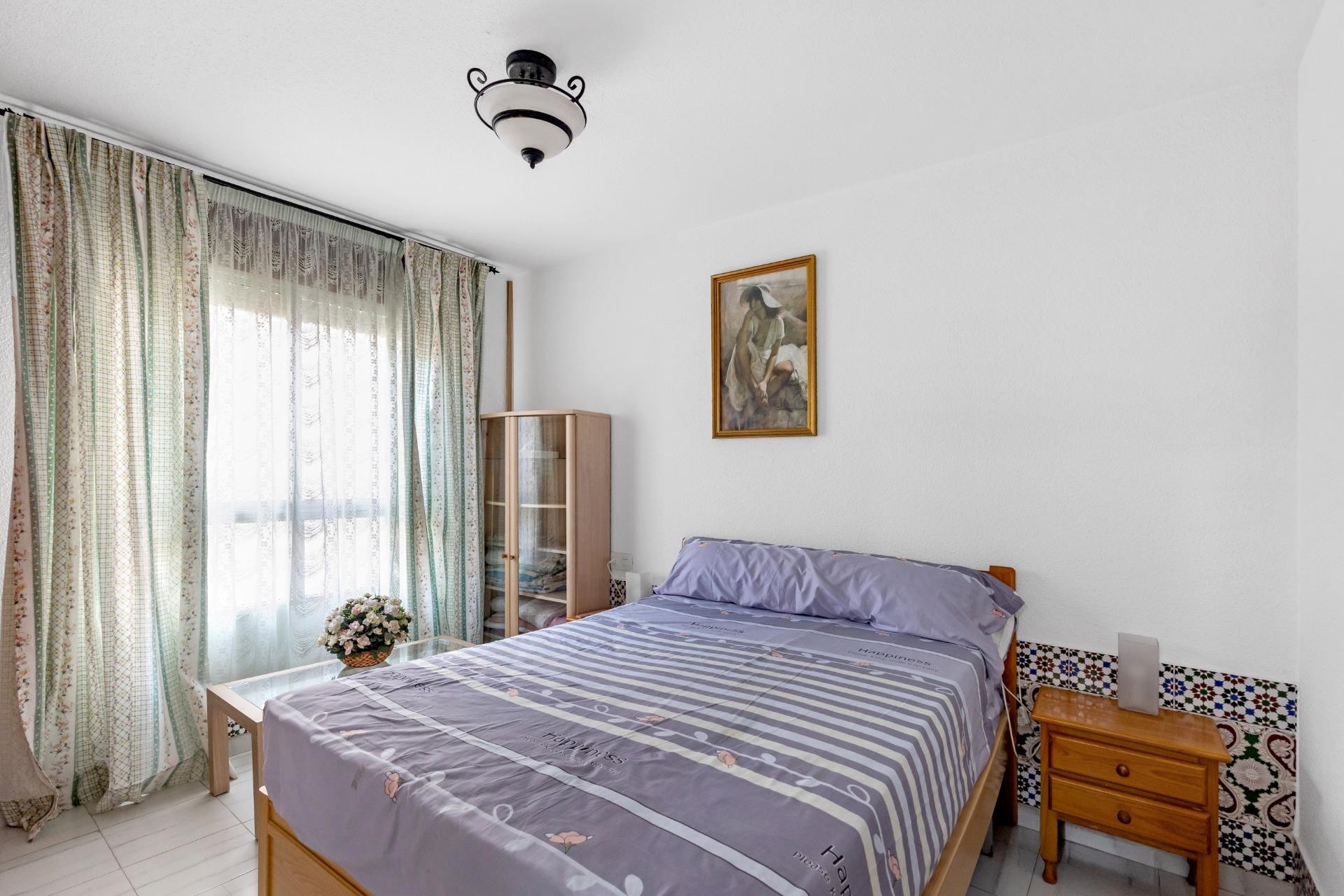 Återförsäljning - Bungalow -
Torrevieja - Centro
