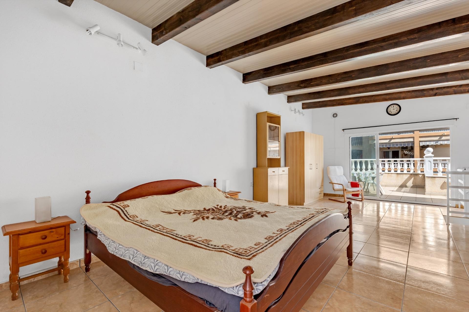 Återförsäljning - Bungalow -
Torrevieja - Centro