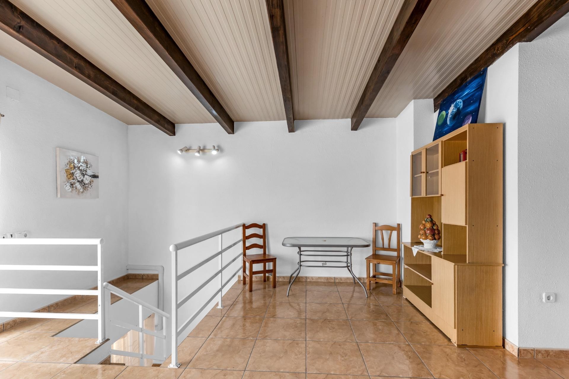 Återförsäljning - Bungalow -
Torrevieja - Centro
