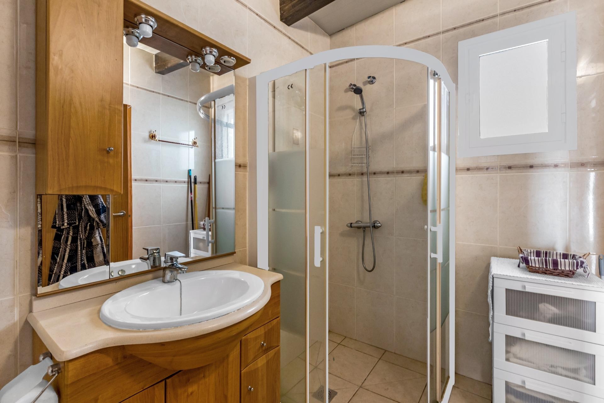 Återförsäljning - Bungalow -
Torrevieja - Centro