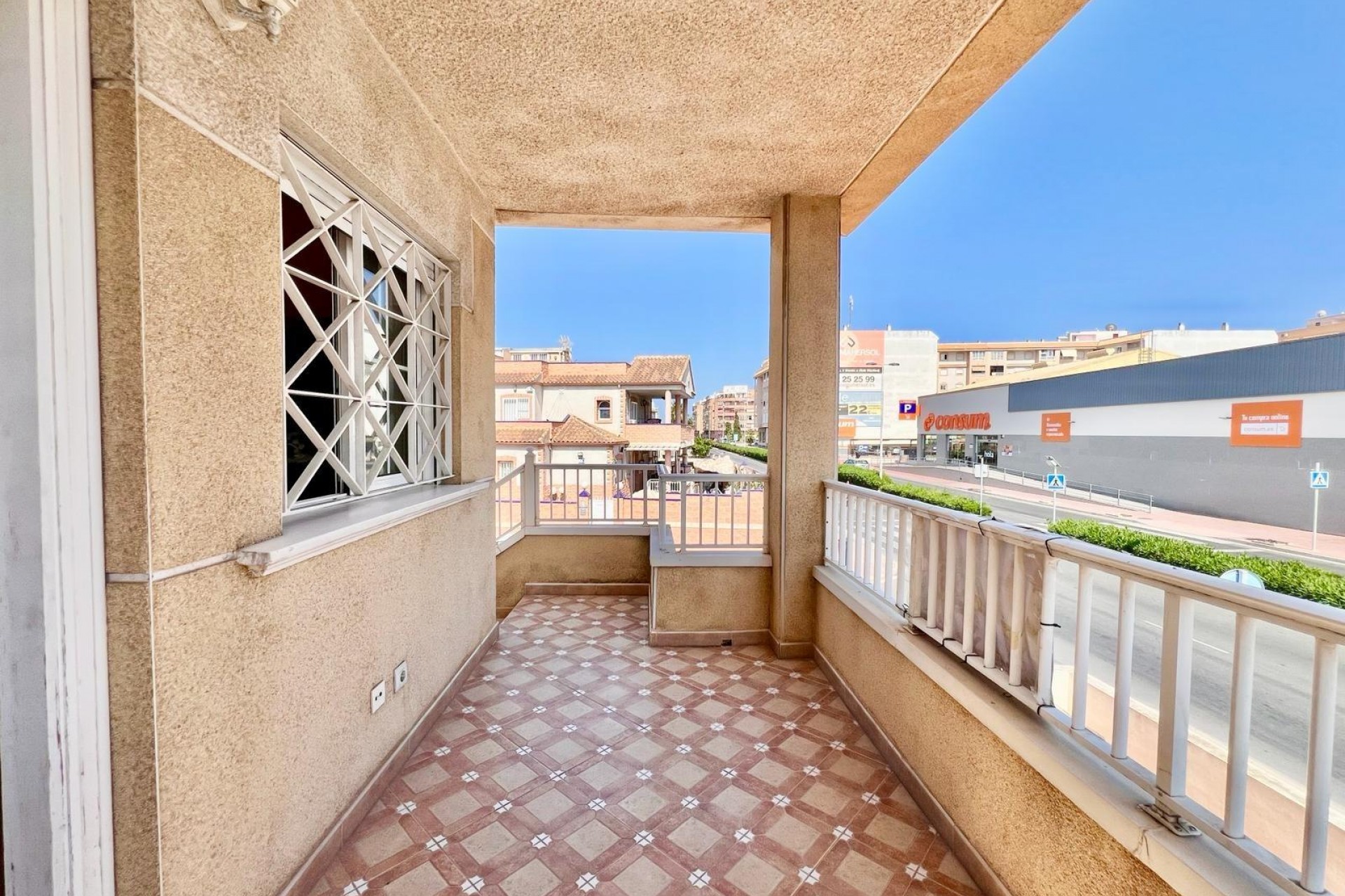 Återförsäljning - Bungalow -
Torrevieja - Centro