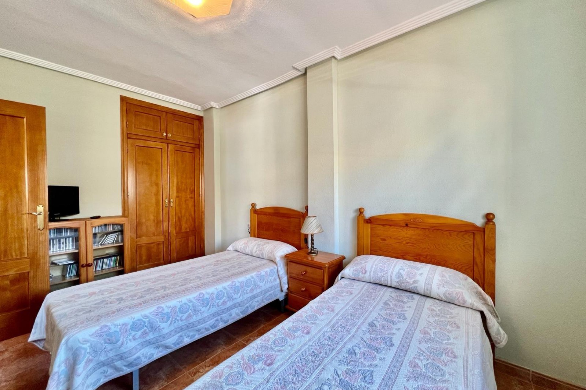 Återförsäljning - Bungalow -
Torrevieja - Centro