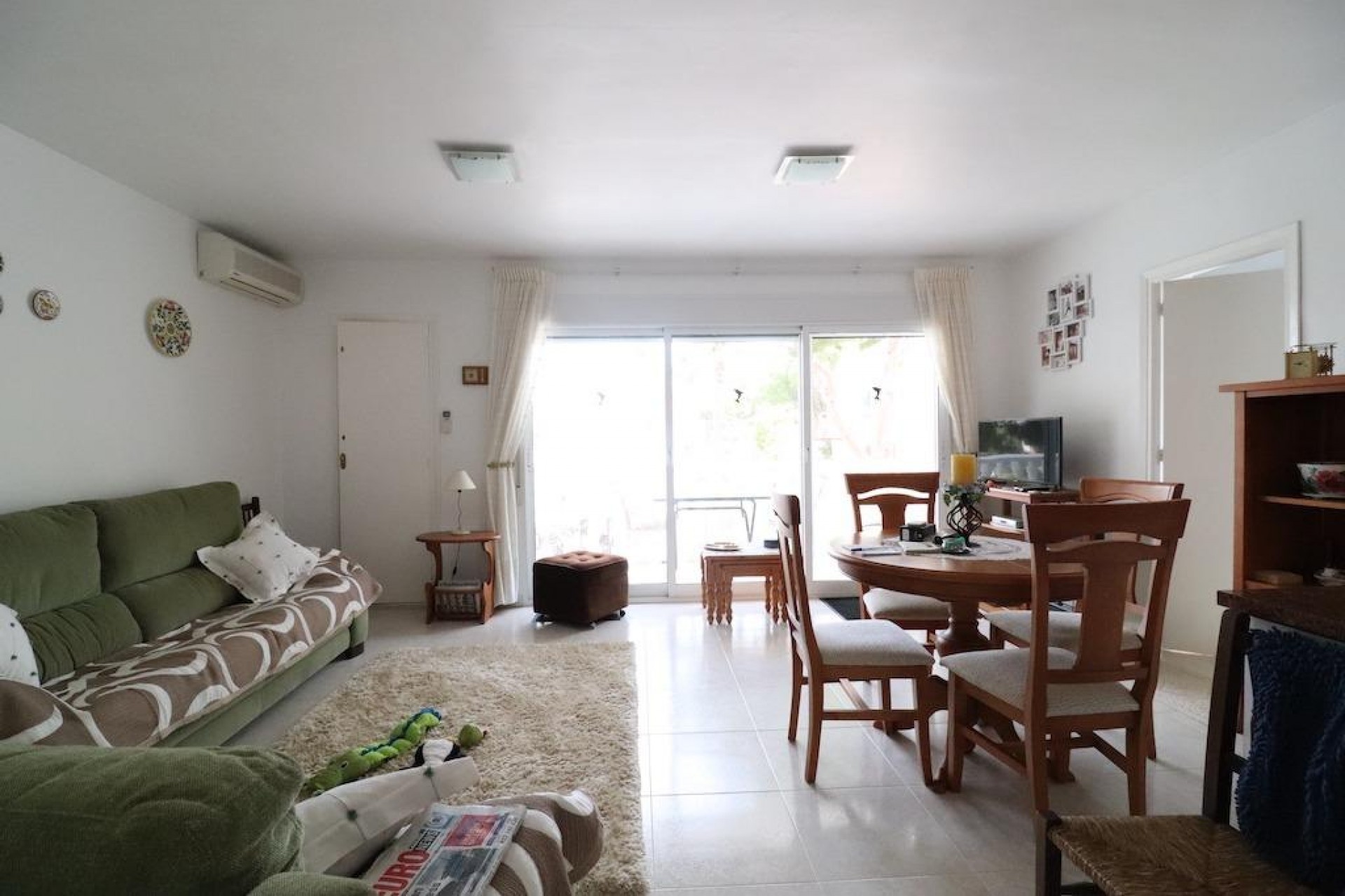 Återförsäljning - Bungalow -
Torrevieja - Costa Blanca