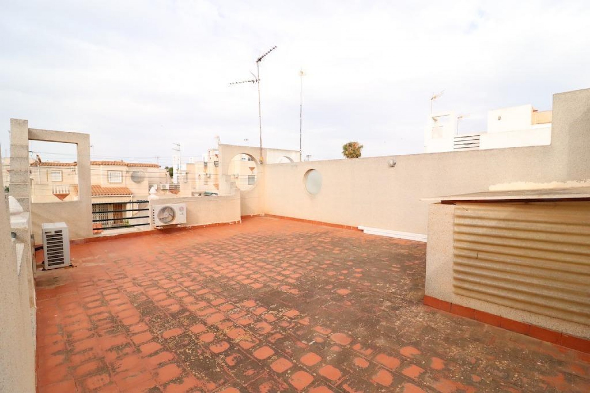 Återförsäljning - Bungalow -
Torrevieja - Costa Blanca