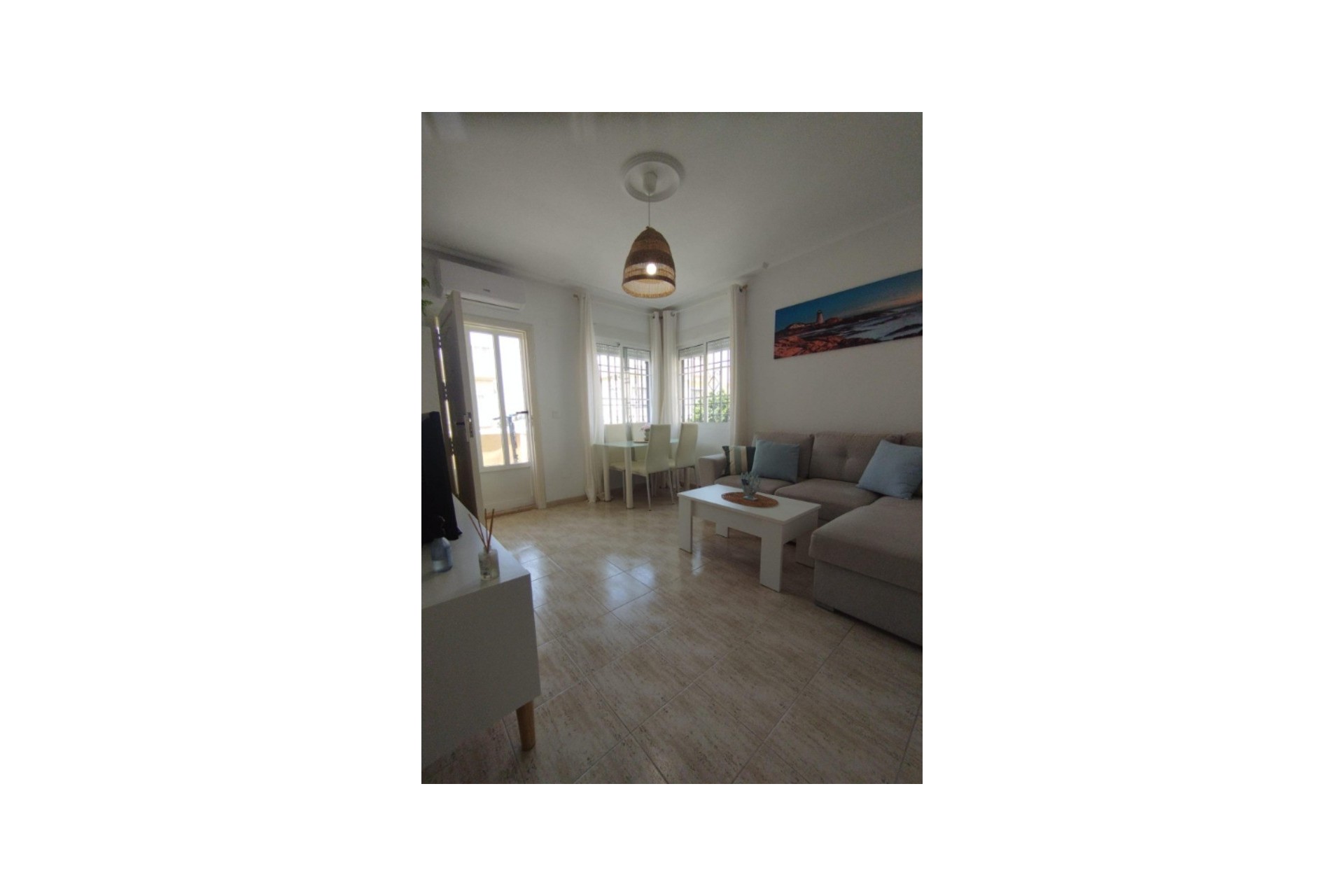 Återförsäljning - Bungalow -
Torrevieja - Costa Blanca