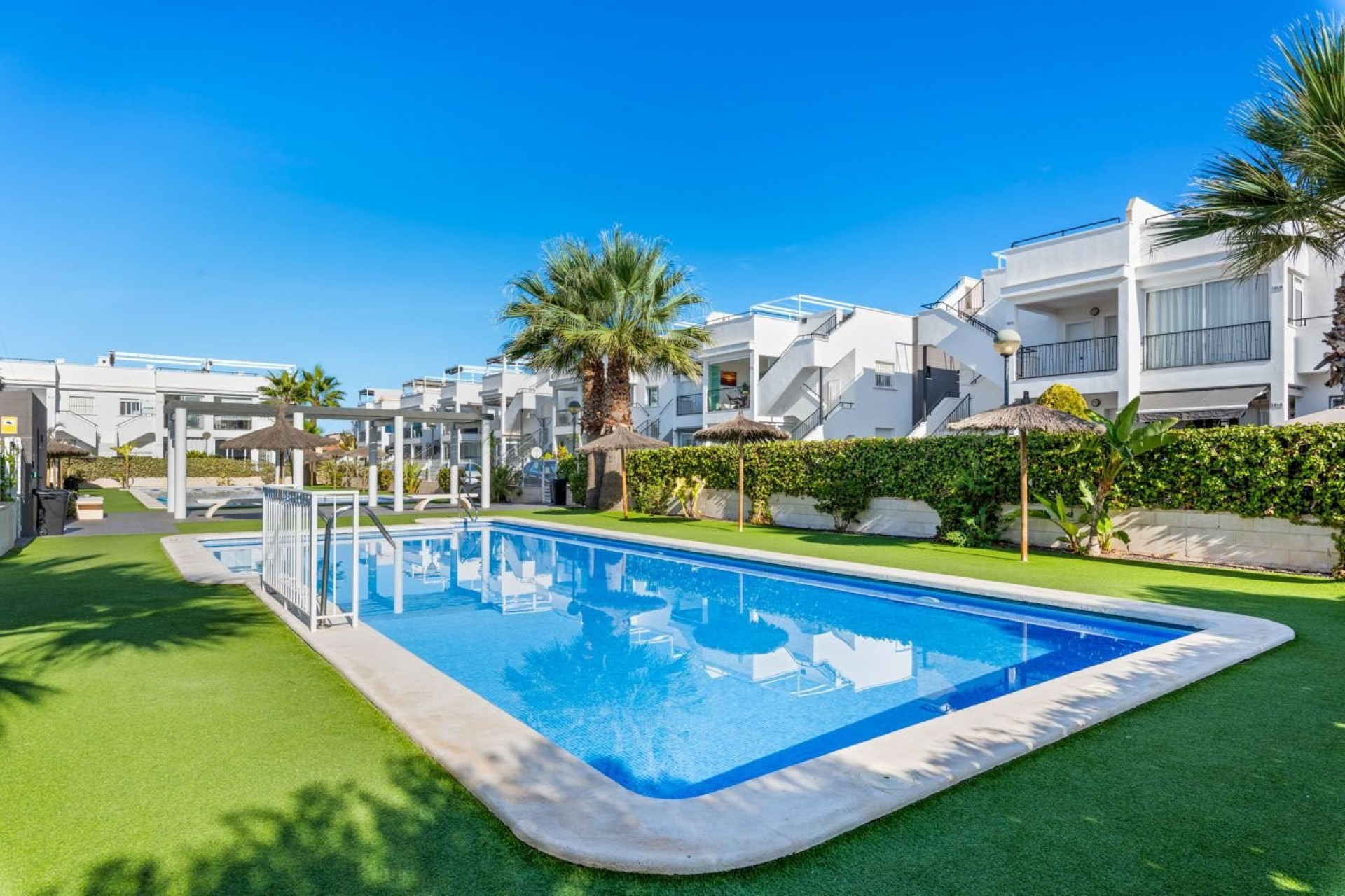 Återförsäljning - Bungalow -
Torrevieja - Costa Blanca