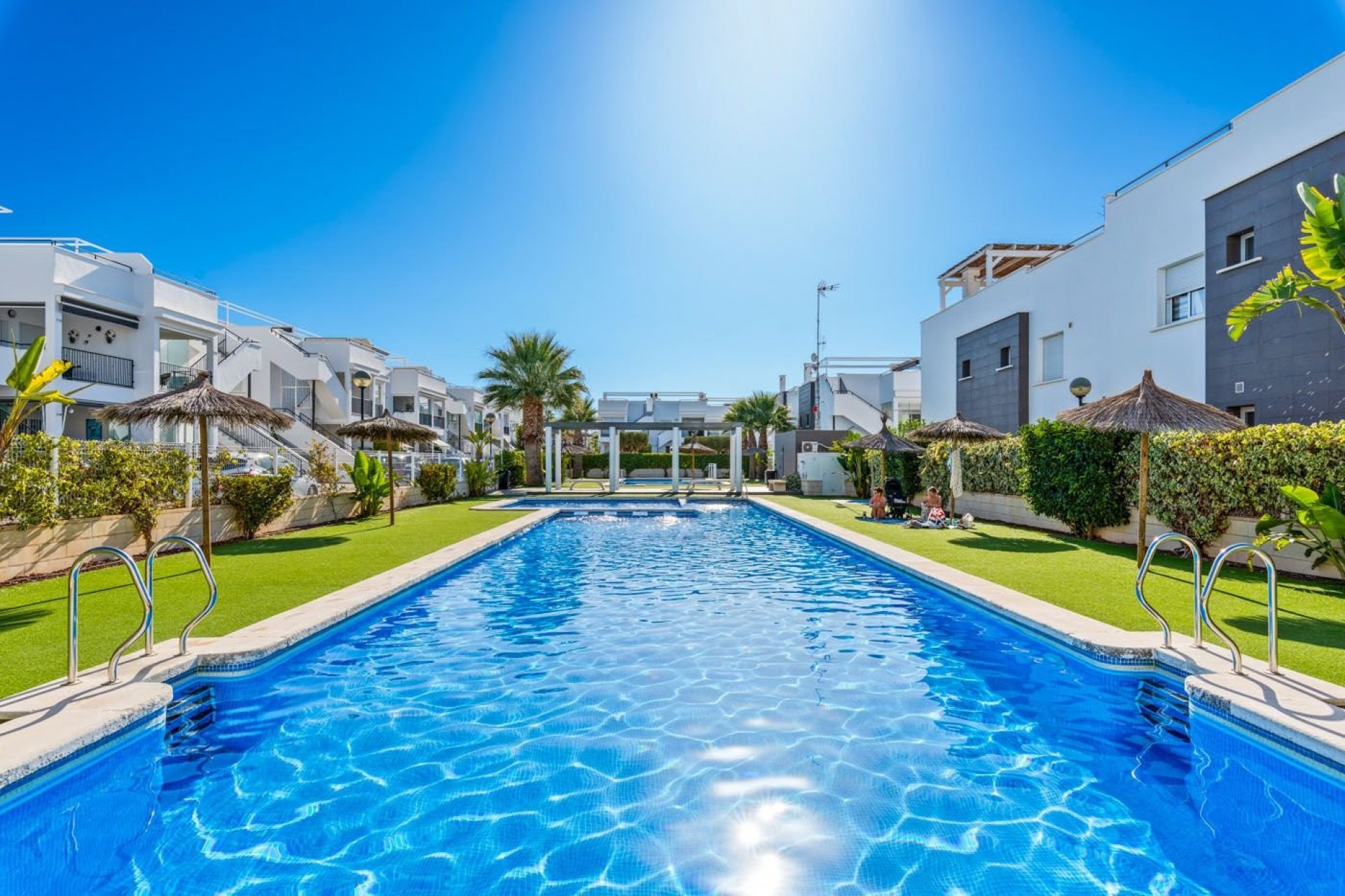 Återförsäljning - Bungalow -
Torrevieja - Costa Blanca