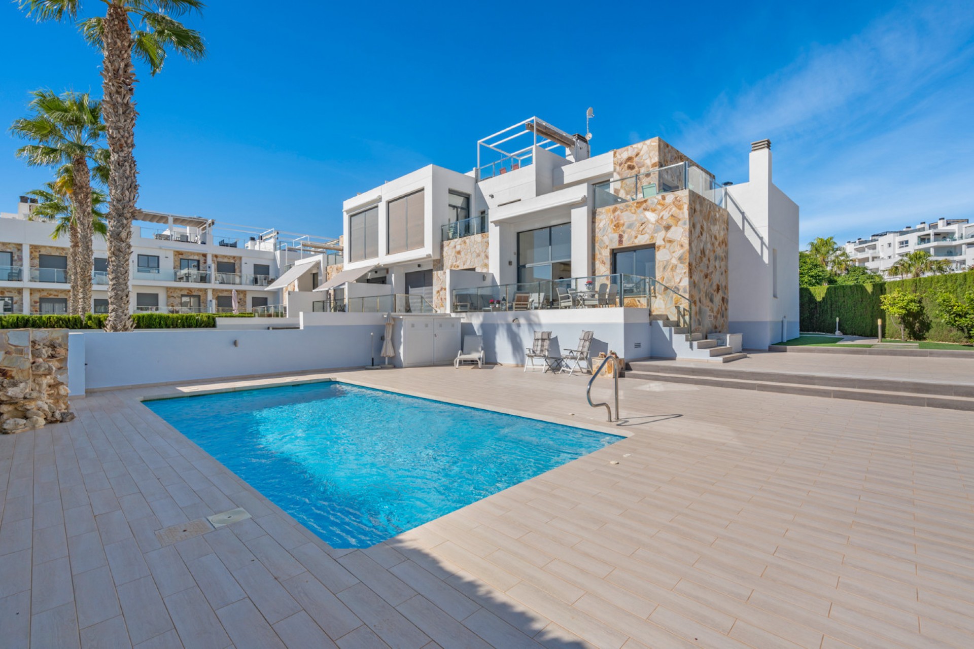 Återförsäljning - Bungalow -
Torrevieja - Costa Blanca