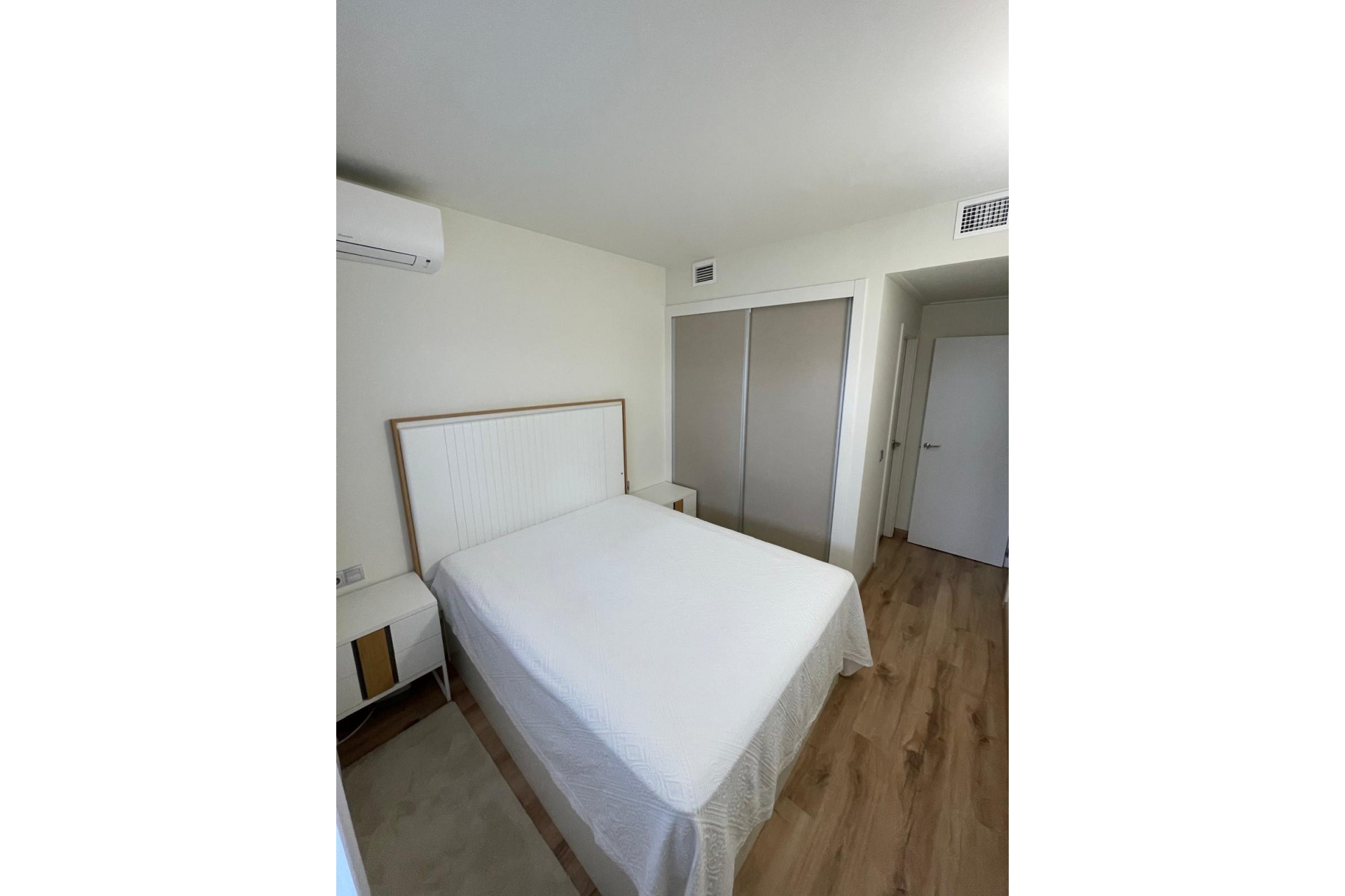 Återförsäljning - Bungalow -
Torrevieja - Costa Blanca