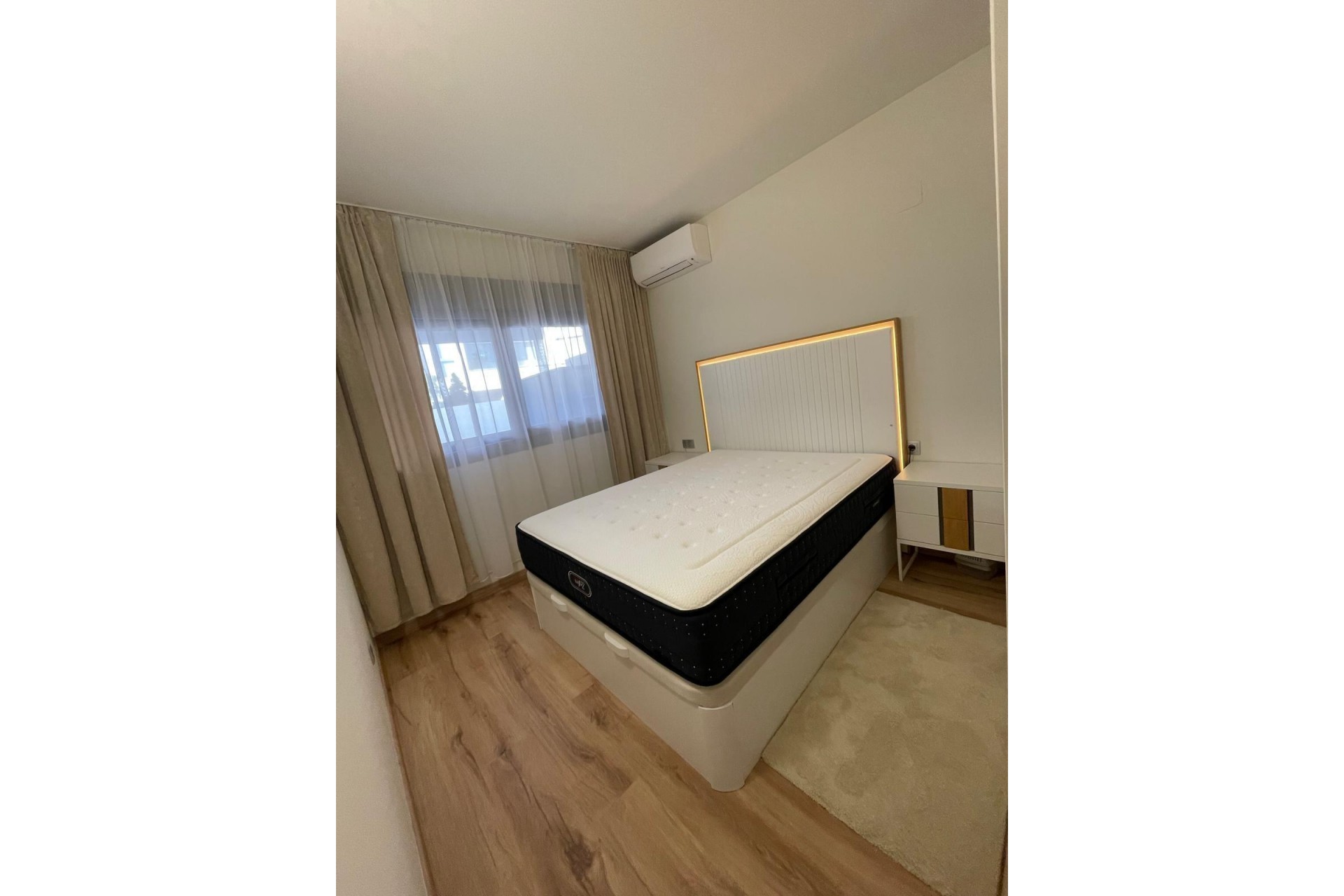 Återförsäljning - Bungalow -
Torrevieja - Costa Blanca