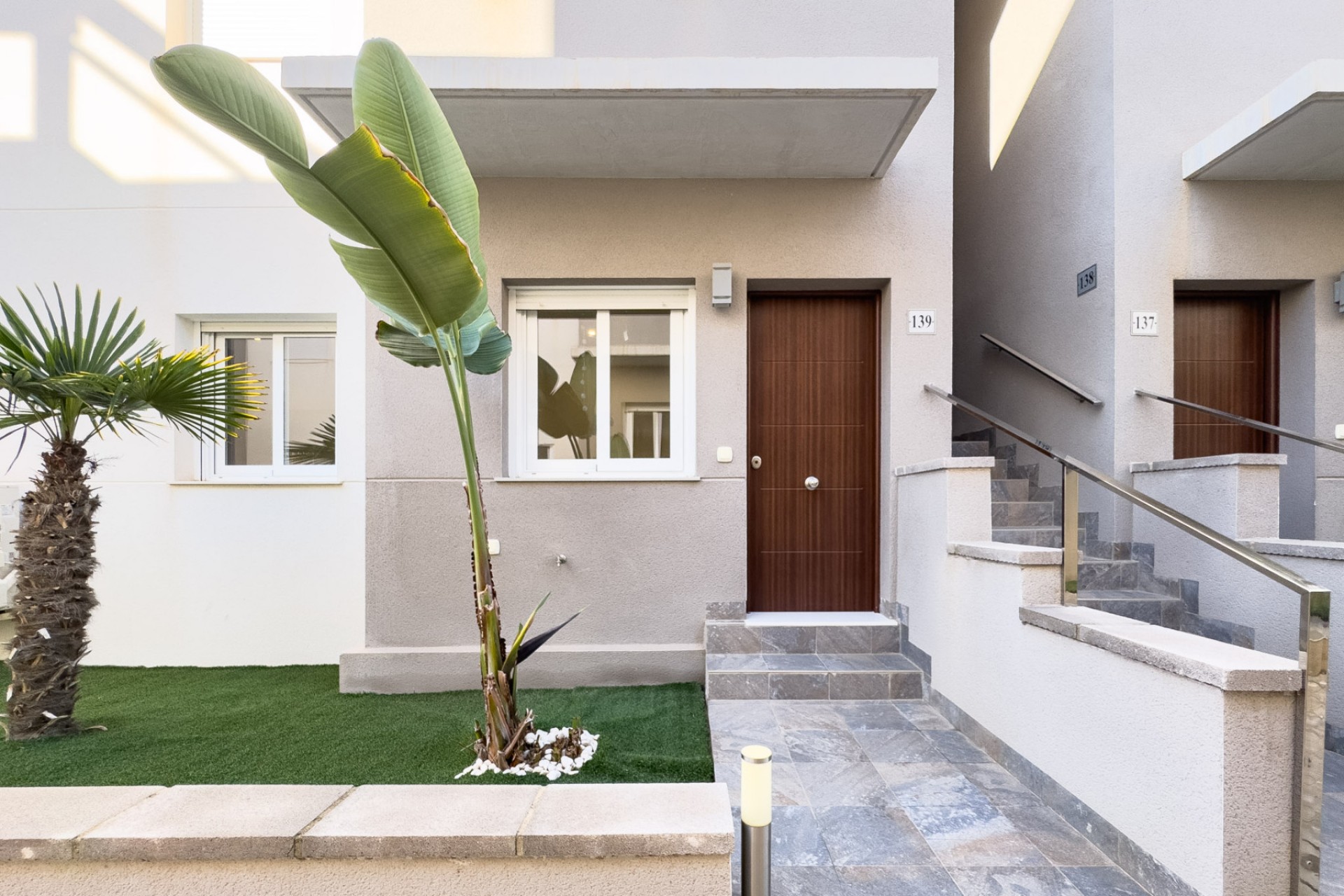 Återförsäljning - Bungalow -
Torrevieja - Costa Blanca