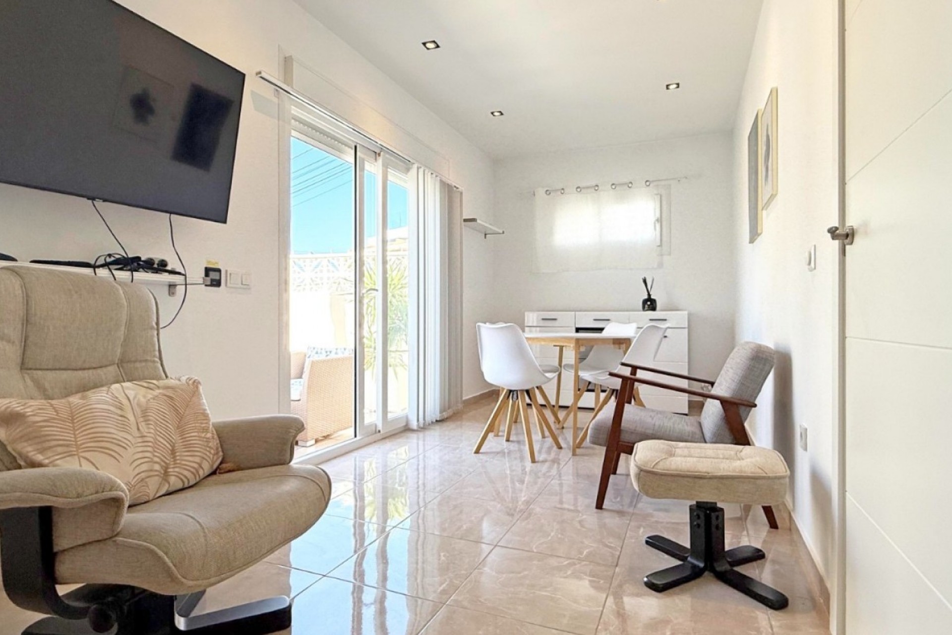 Återförsäljning - Bungalow -
Torrevieja - Costa Blanca