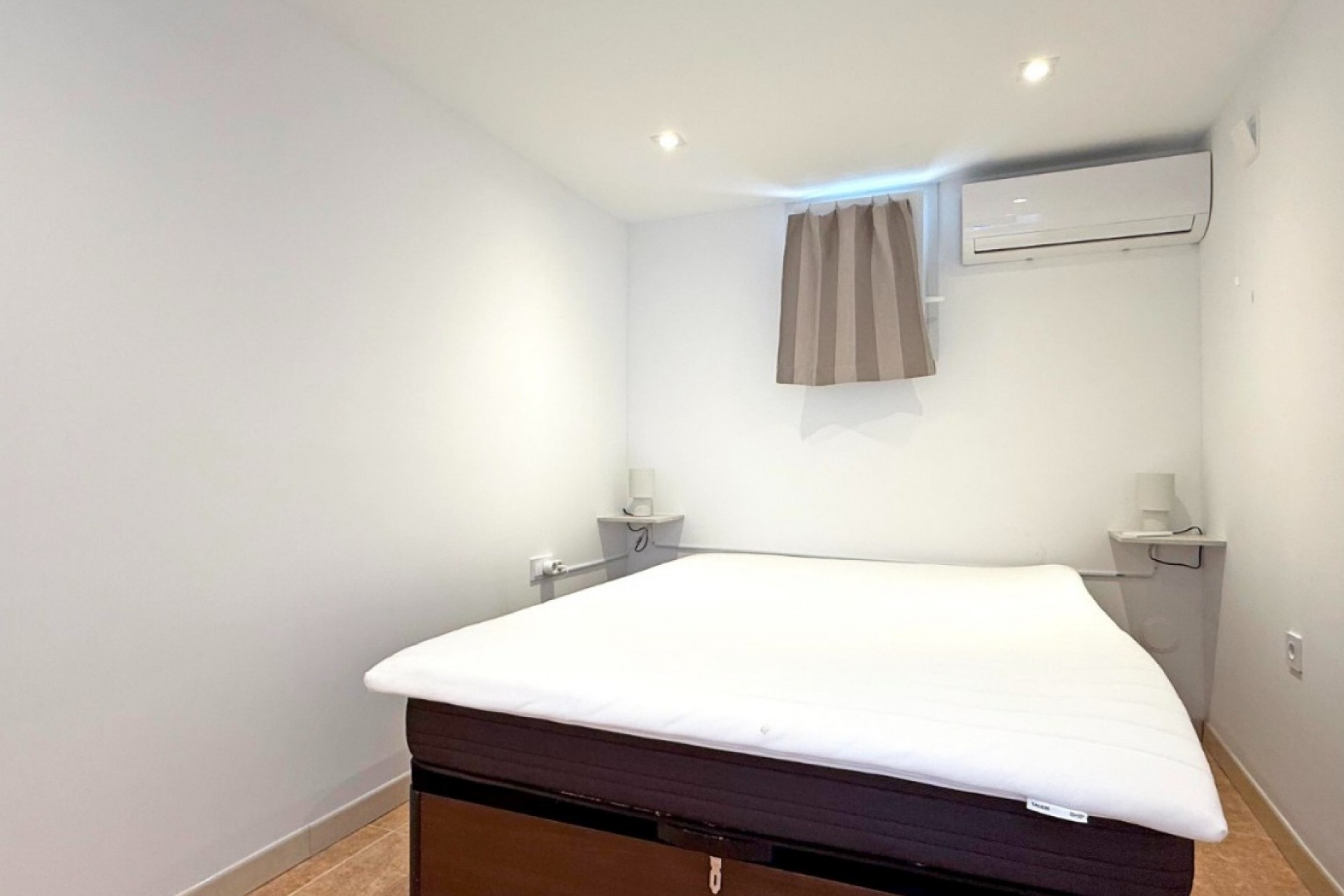 Återförsäljning - Bungalow -
Torrevieja - Costa Blanca