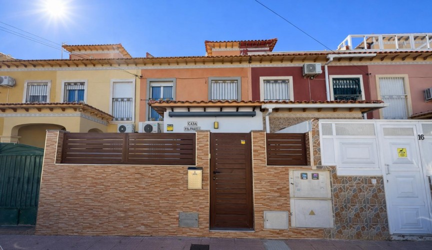 Återförsäljning - Bungalow -
Torrevieja - Costa Blanca