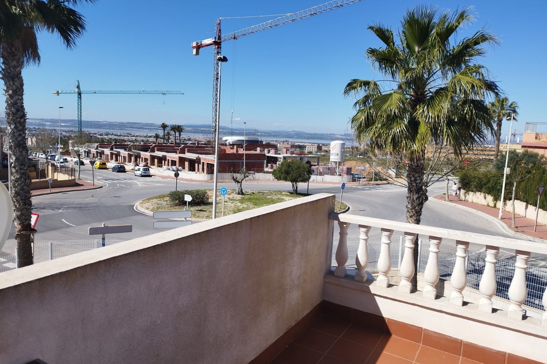 Återförsäljning - Bungalow -
Torrevieja - Costa Blanca
