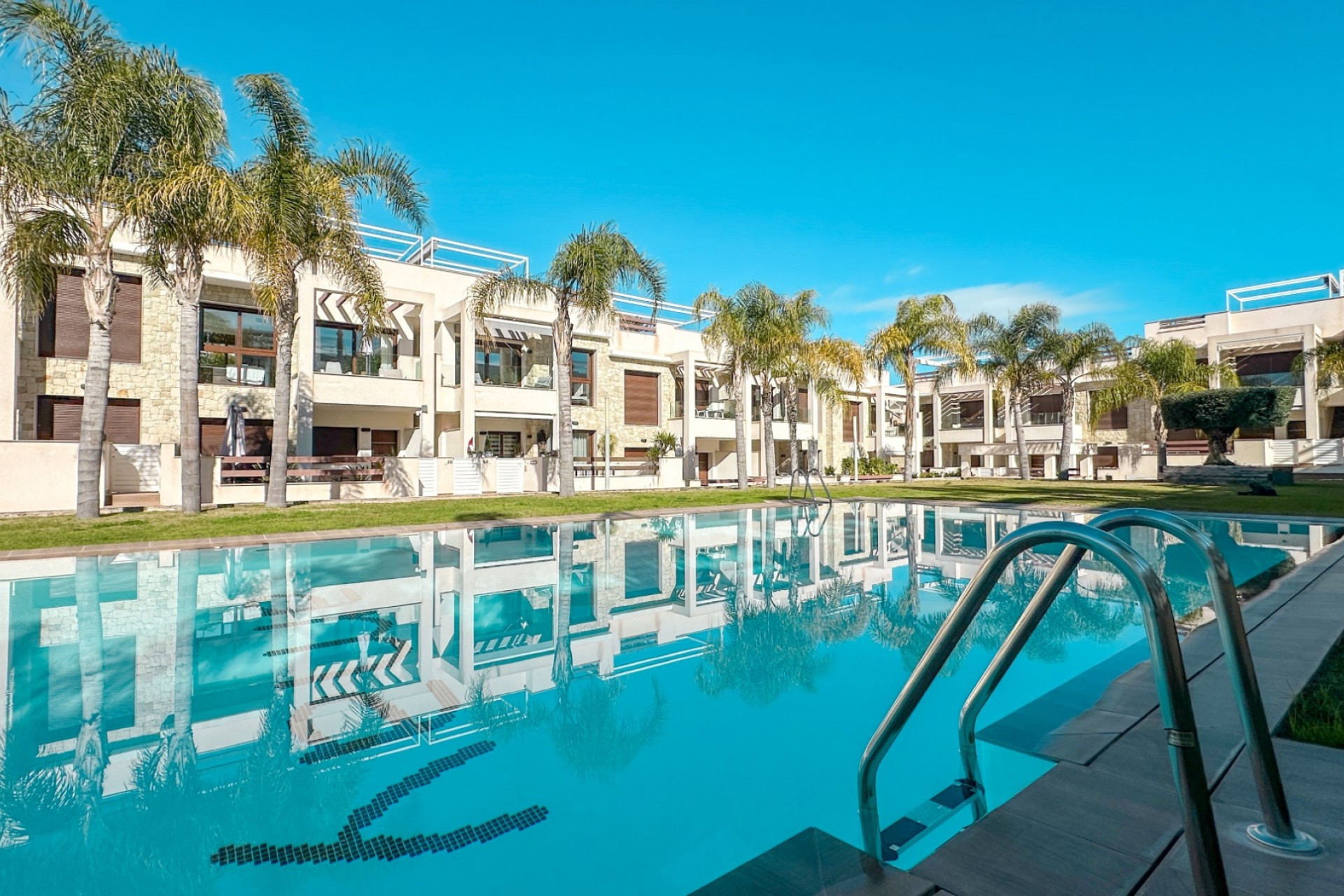 Återförsäljning - Bungalow -
Torrevieja - Costa Blanca
