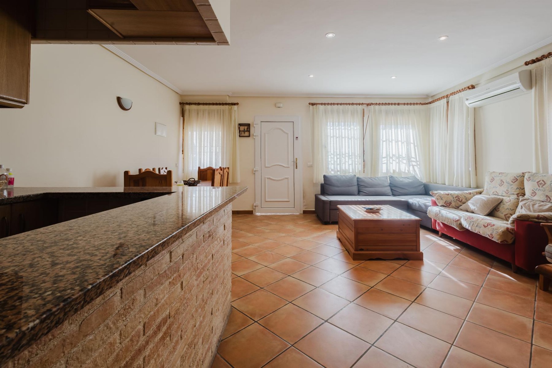 Återförsäljning - Bungalow -
Torrevieja - Costa Blanca