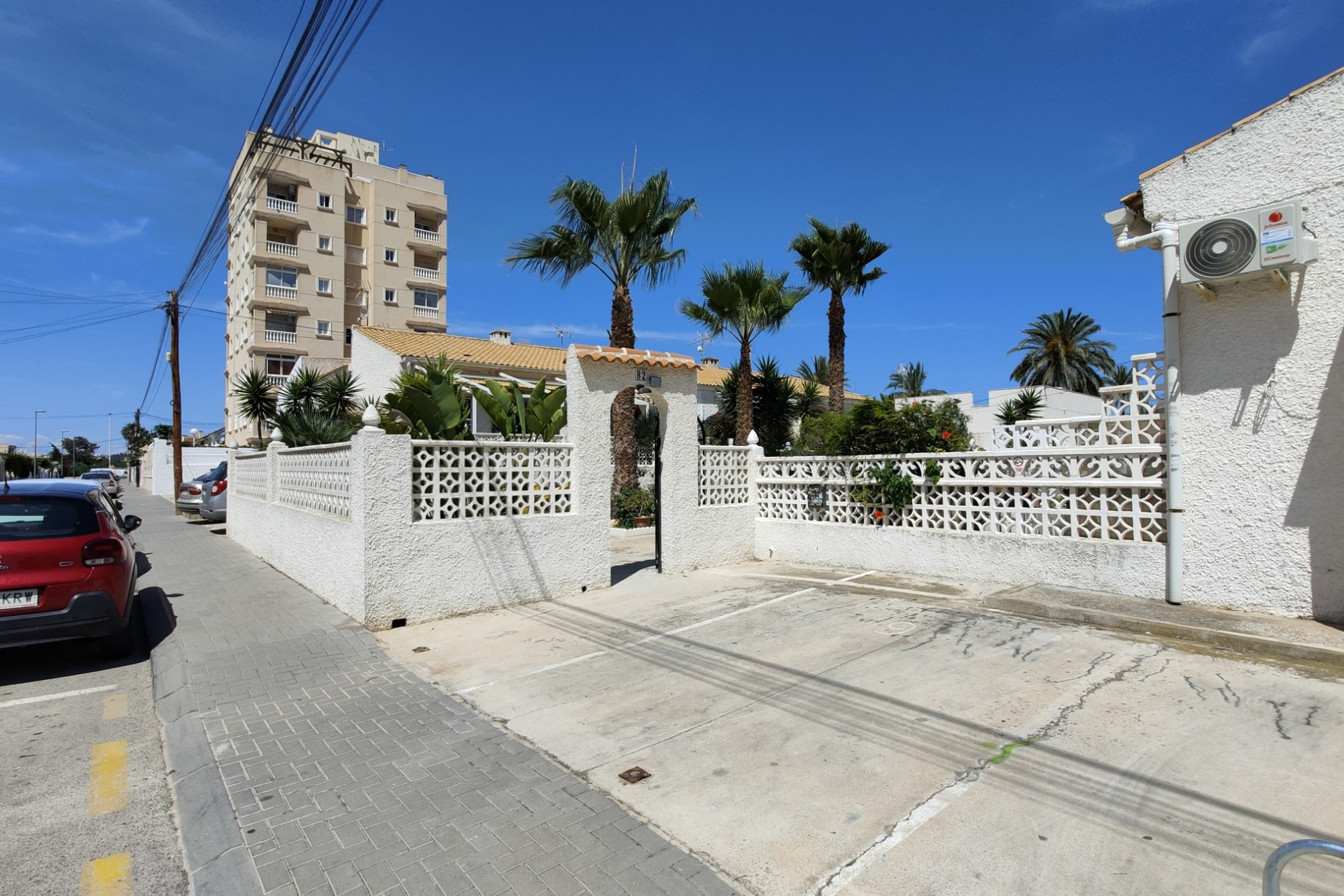 Återförsäljning - Bungalow -
Torrevieja - Costa Blanca