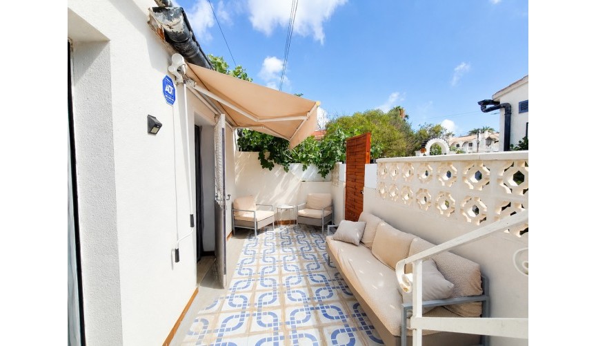 Återförsäljning - Bungalow -
Torrevieja - Costa Blanca