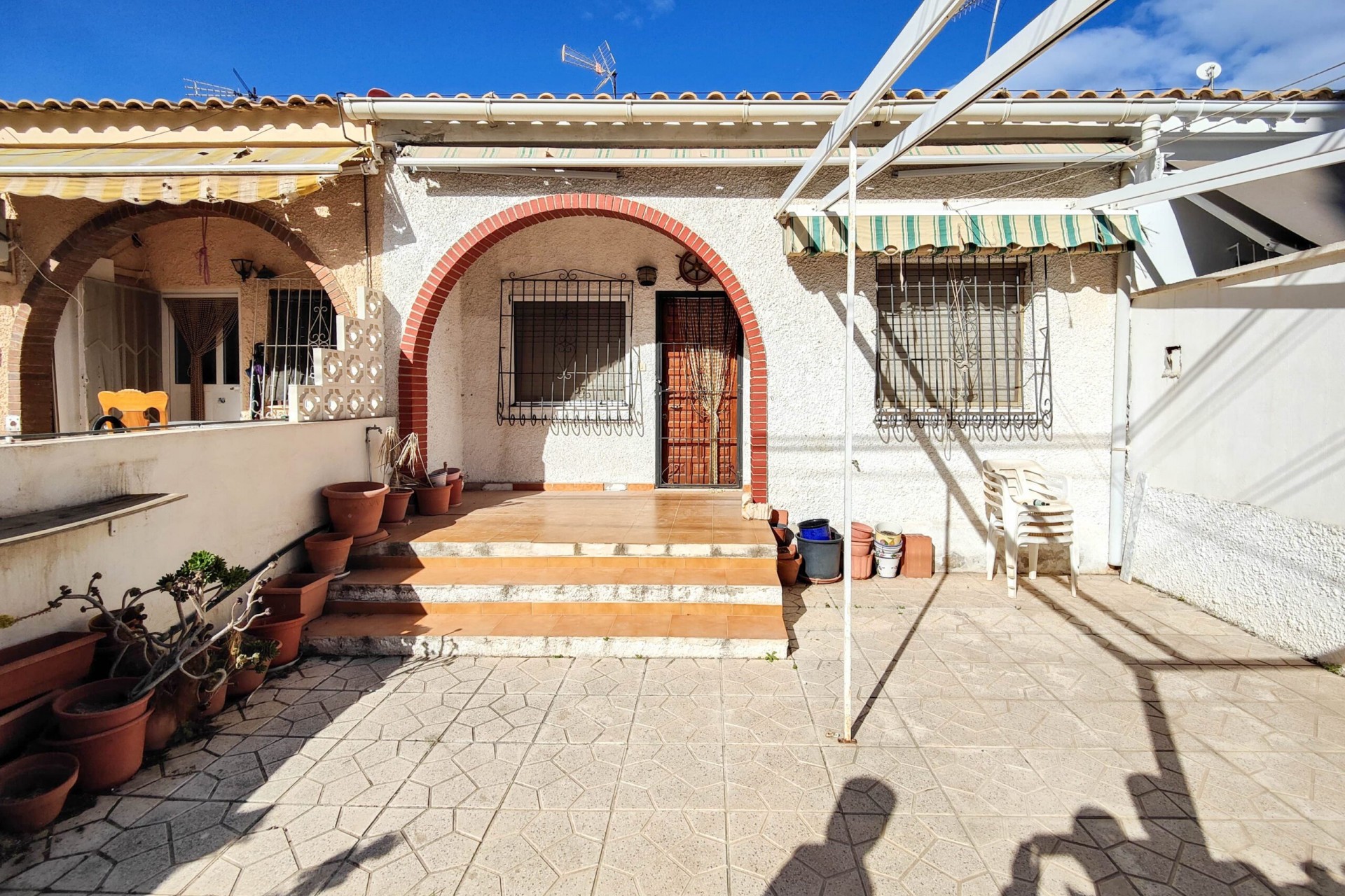 Återförsäljning - Bungalow -
Torrevieja - Costa Blanca