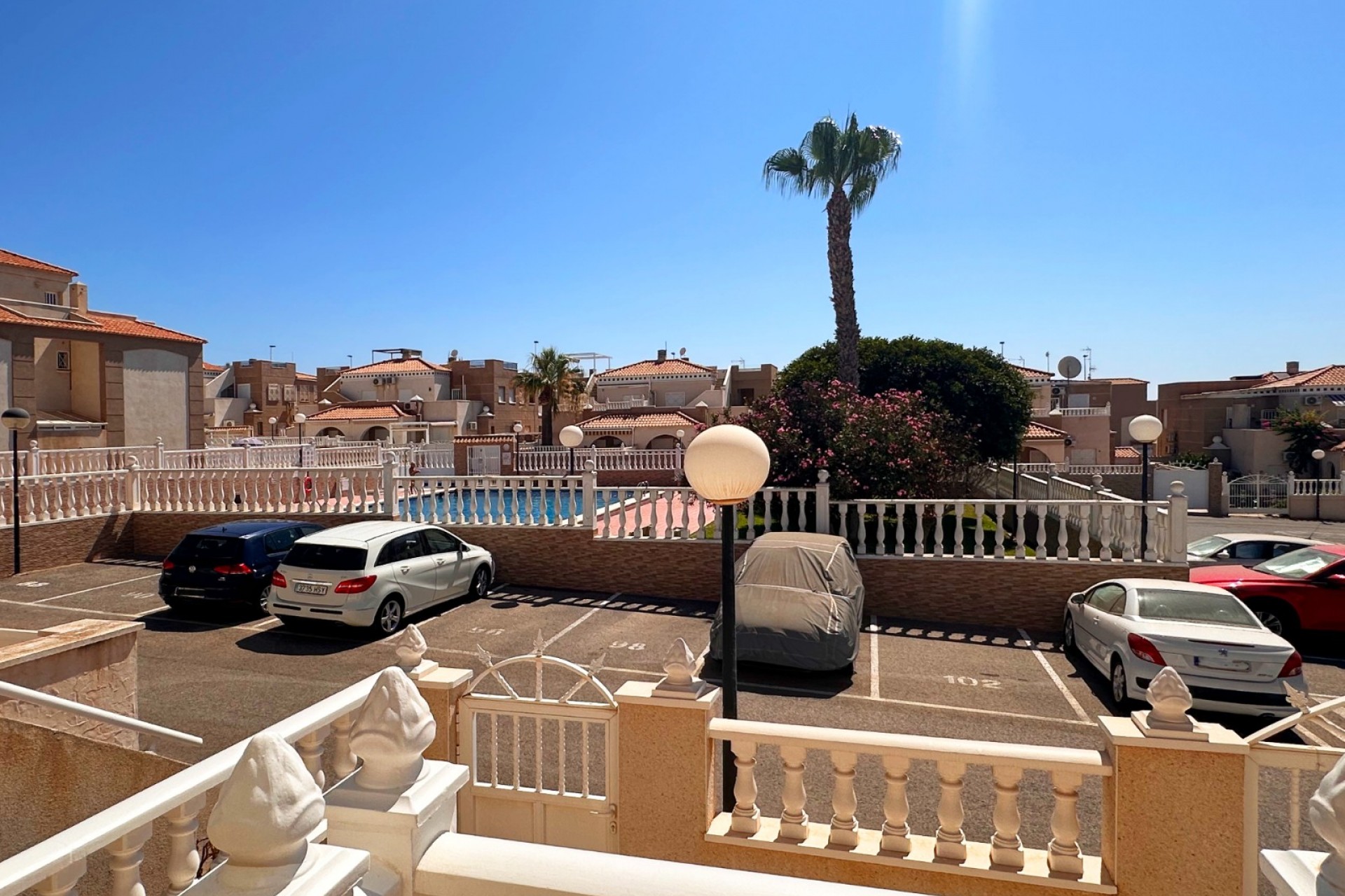 Återförsäljning - Bungalow -
Torrevieja - Costa Blanca