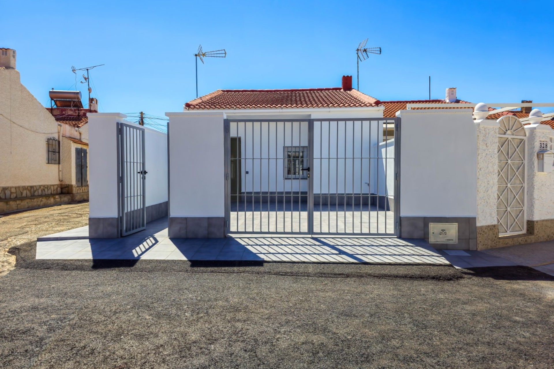 Återförsäljning - Bungalow -
Torrevieja - Costa Blanca