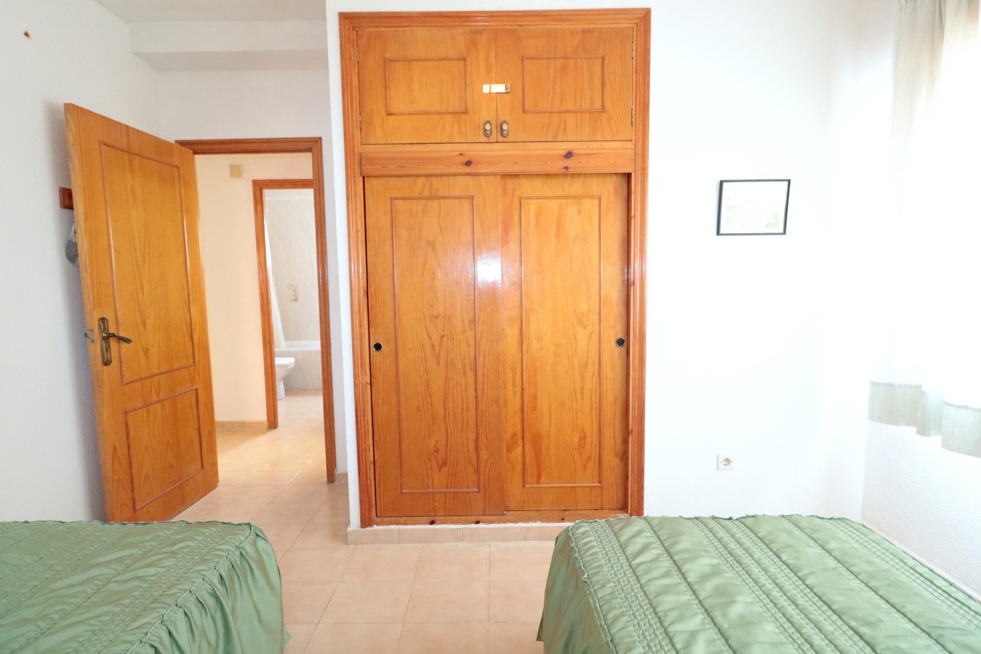 Återförsäljning - Bungalow -
Torrevieja - El Acequión - Los Náufragos