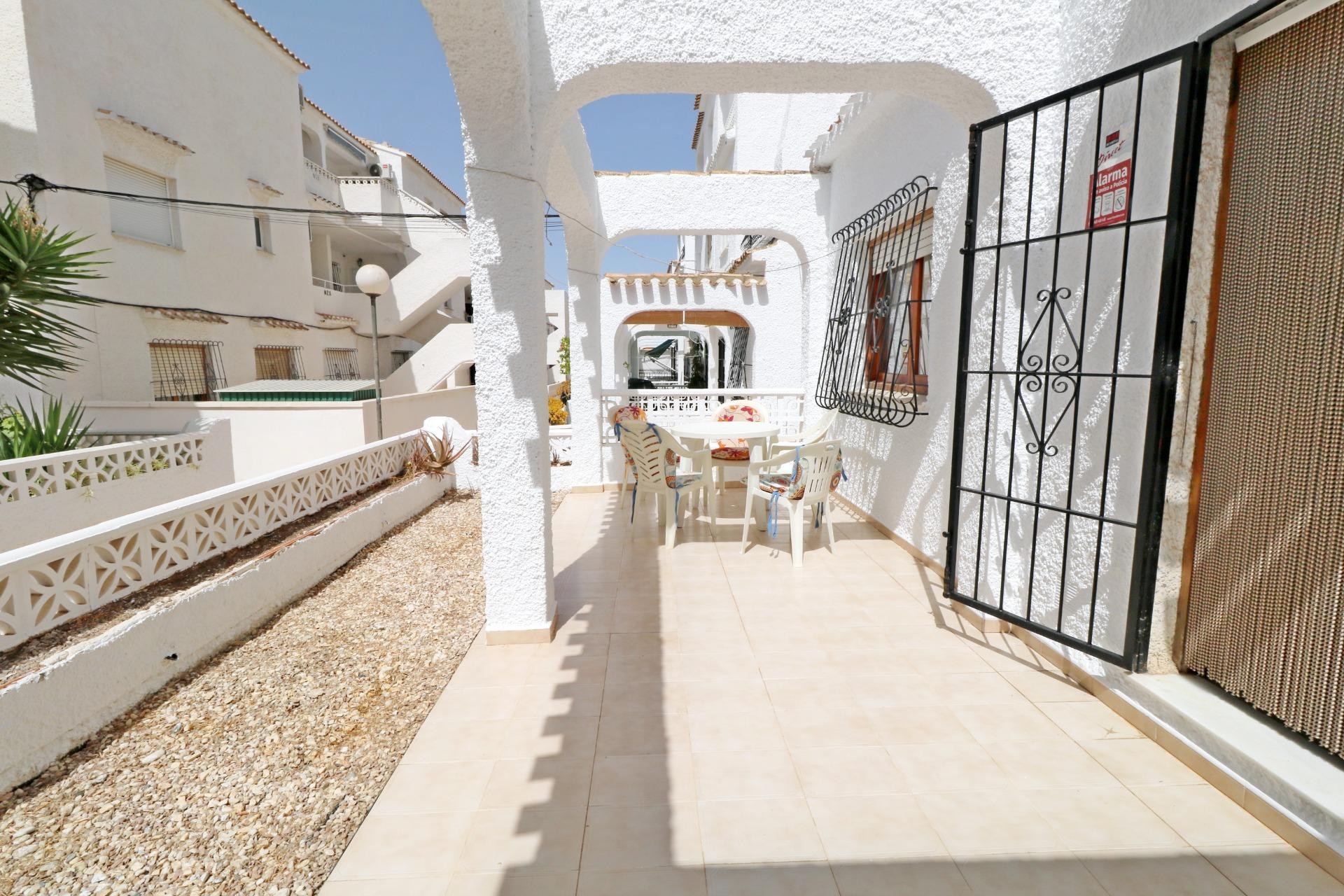Återförsäljning - Bungalow -
Torrevieja - El Acequión - Los Náufragos