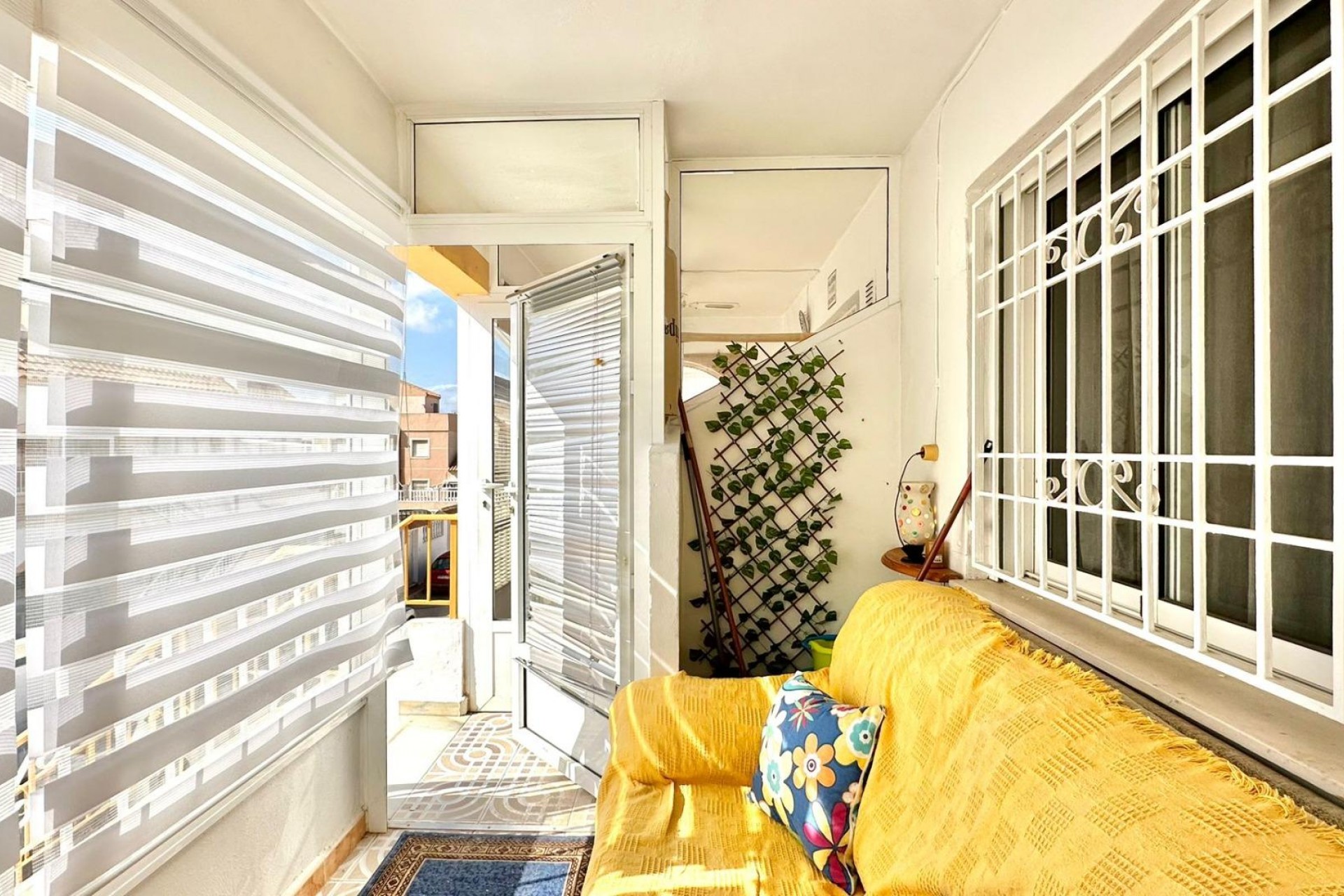 Återförsäljning - Bungalow -
Torrevieja - El Limonar