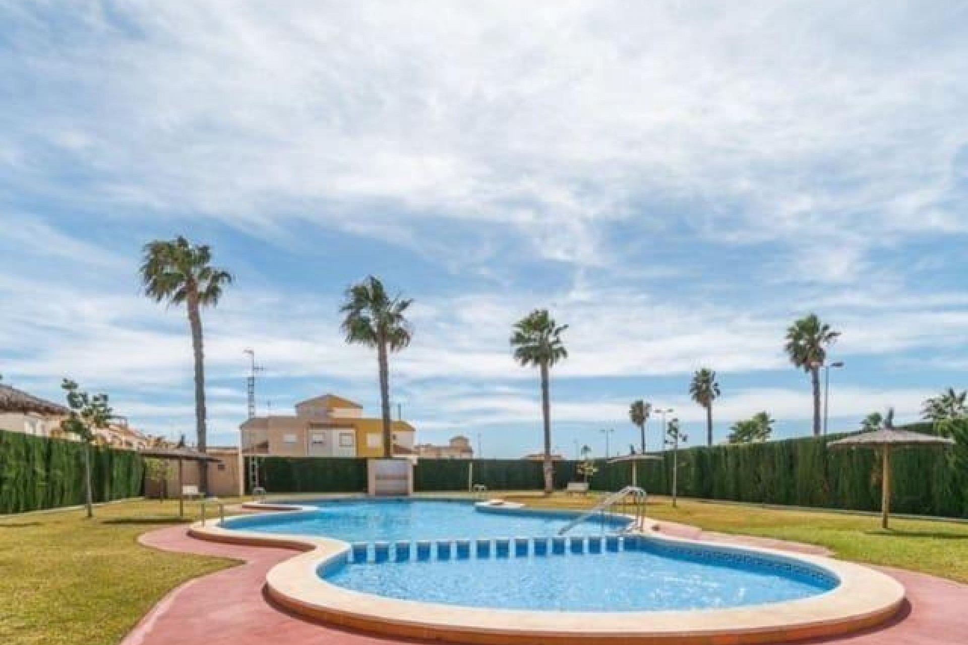 Återförsäljning - Bungalow -
Torrevieja - El Limonar