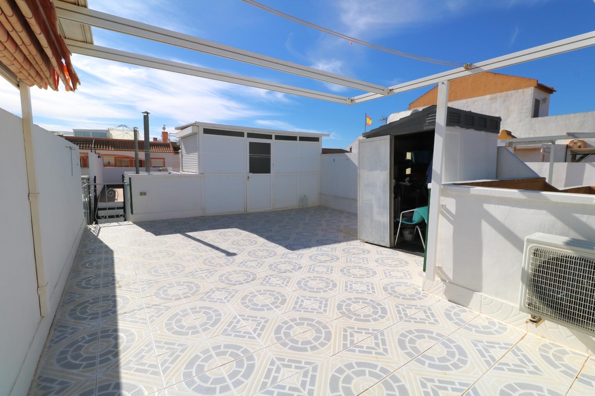 Återförsäljning - Bungalow -
Torrevieja - El Limonar