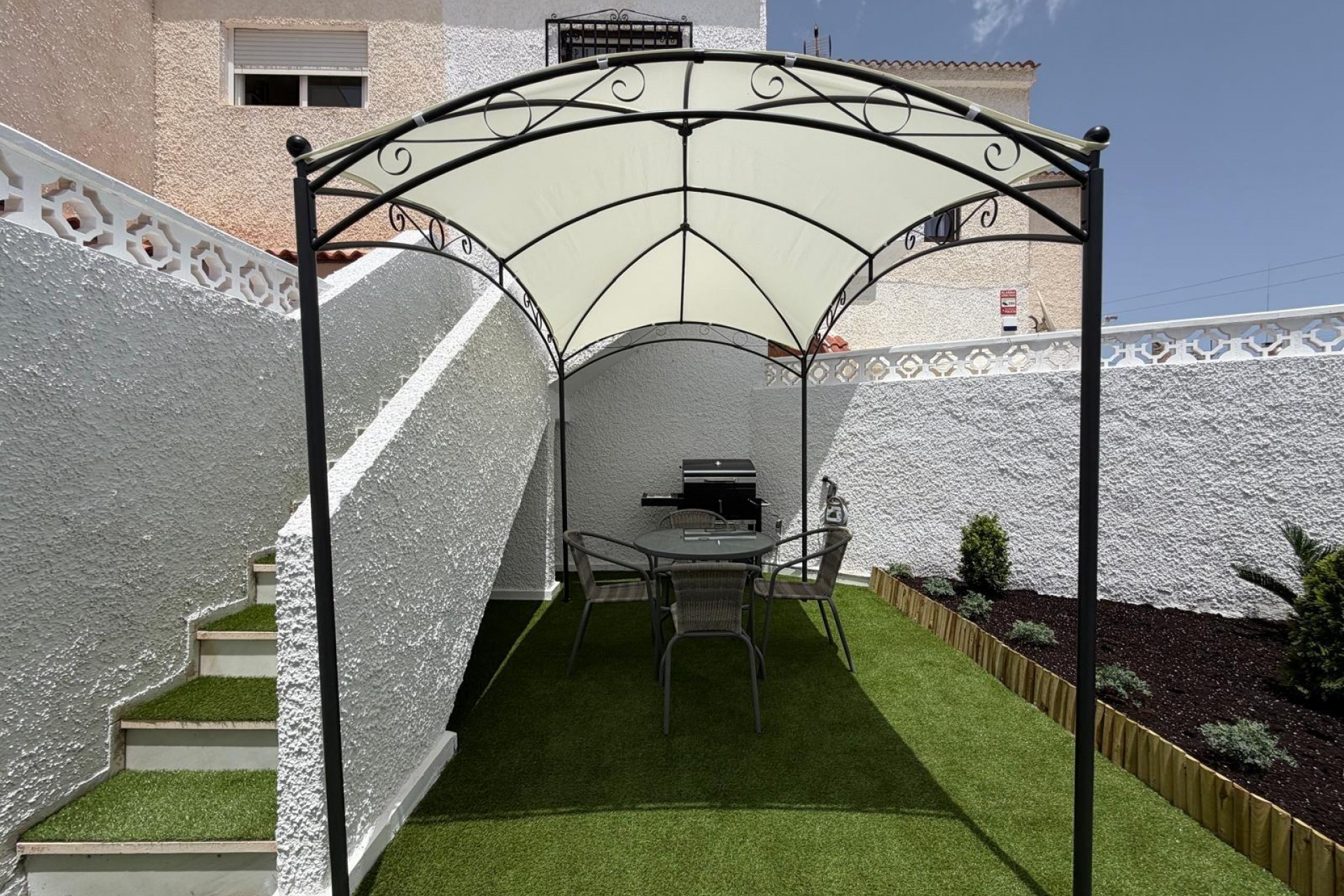 Återförsäljning - Bungalow -
Torrevieja - El Limonar