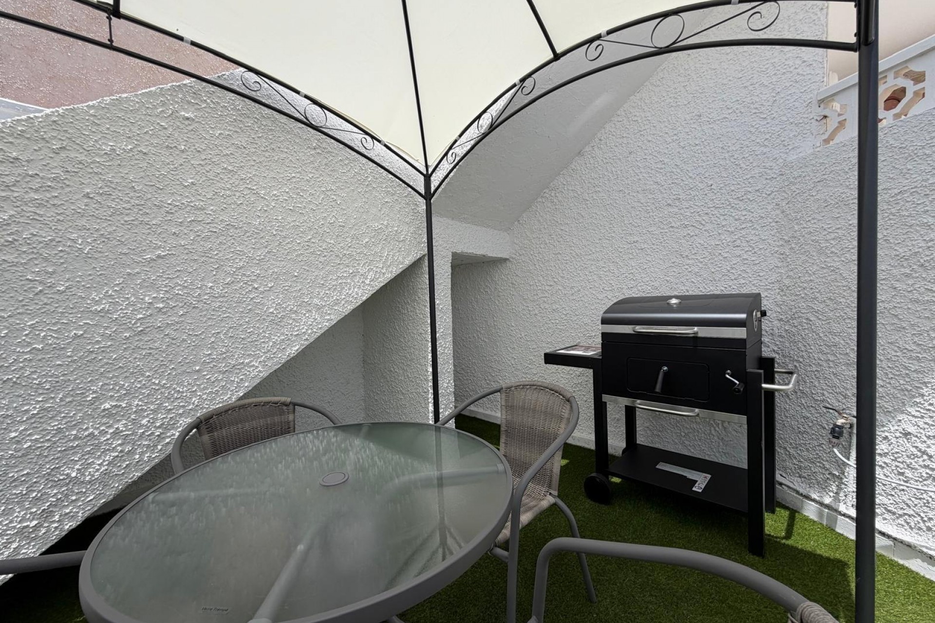 Återförsäljning - Bungalow -
Torrevieja - El Limonar