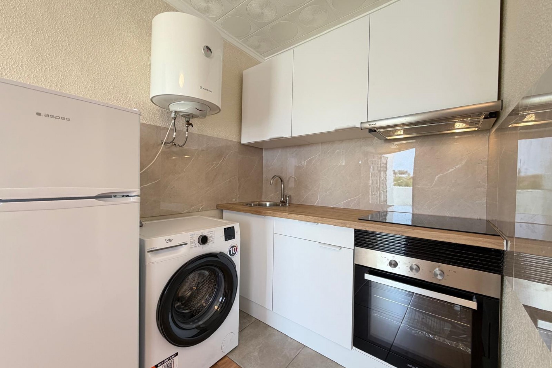 Återförsäljning - Bungalow -
Torrevieja - El Limonar