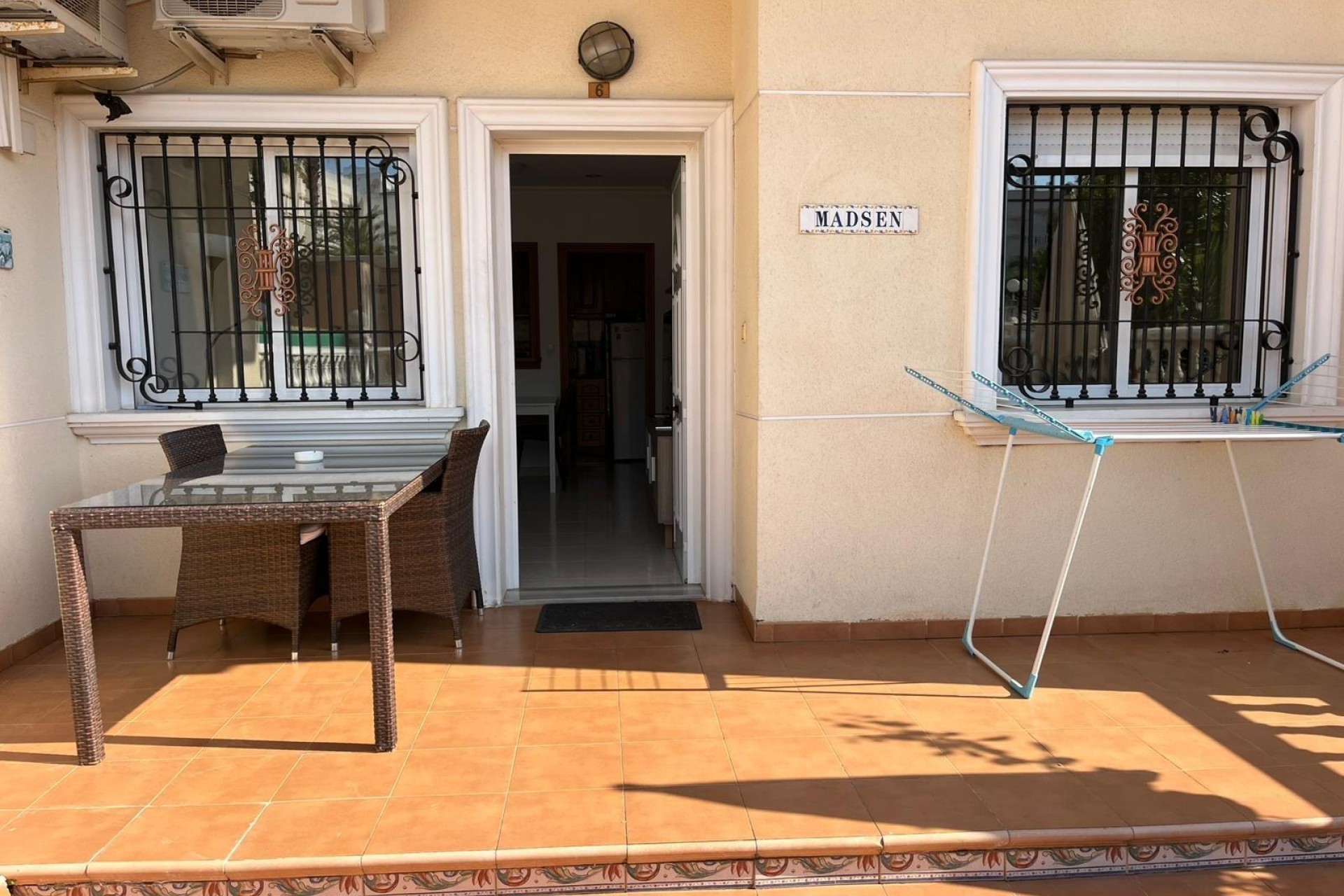 Återförsäljning - Bungalow -
Torrevieja - Estacion De Autobuses
